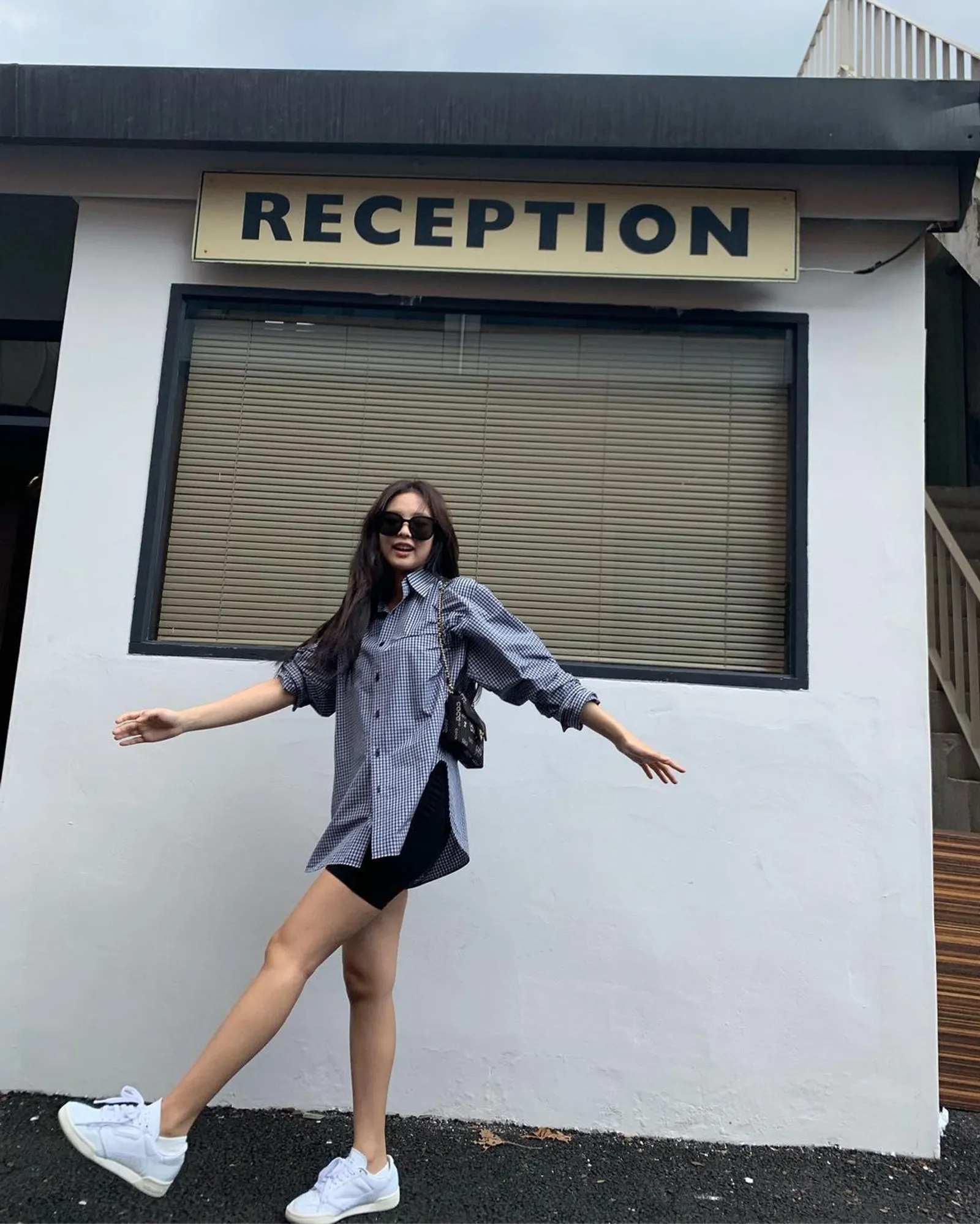 6 Inspirasi OOTD It Girl Style a La Jennie BLACKPINK, Modis!