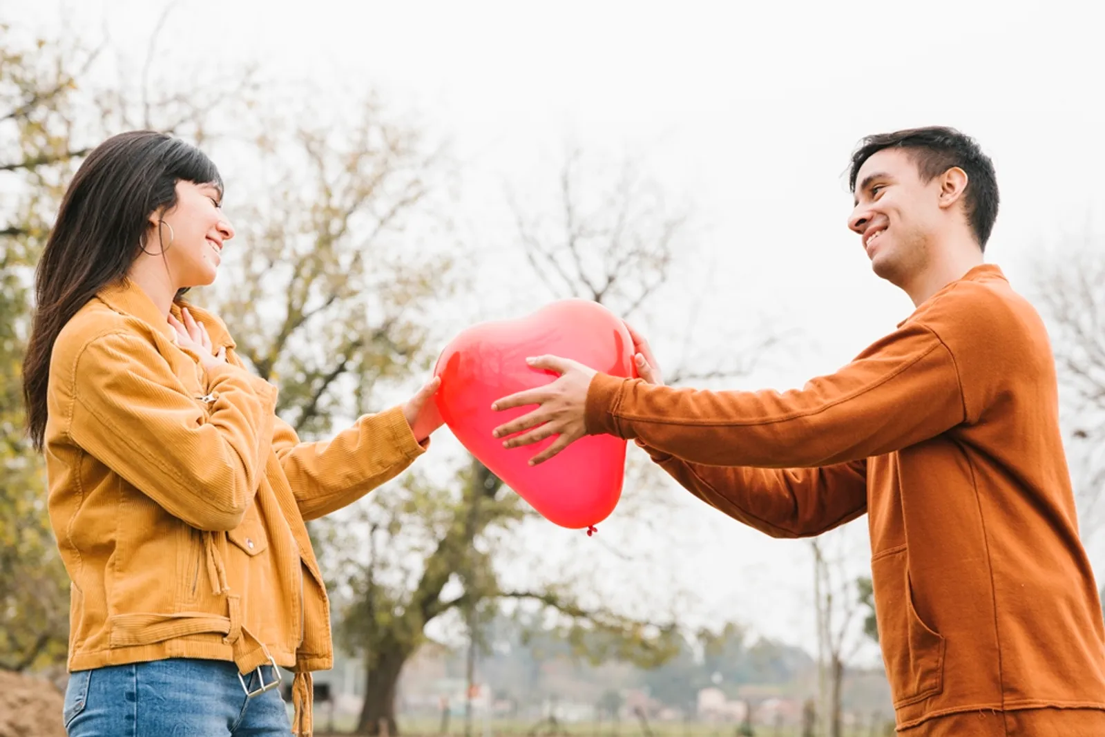 Love Bombing Berapa Lama Berlangsung? Ini Jawabannya