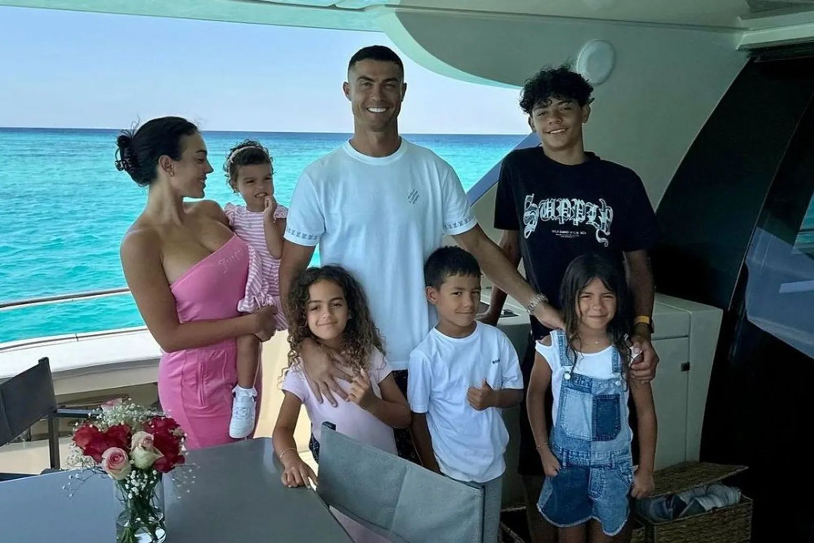 Cristiano Ronaldo & Georgina Rodríguez Diisukan Menikah, Ini Faktanya