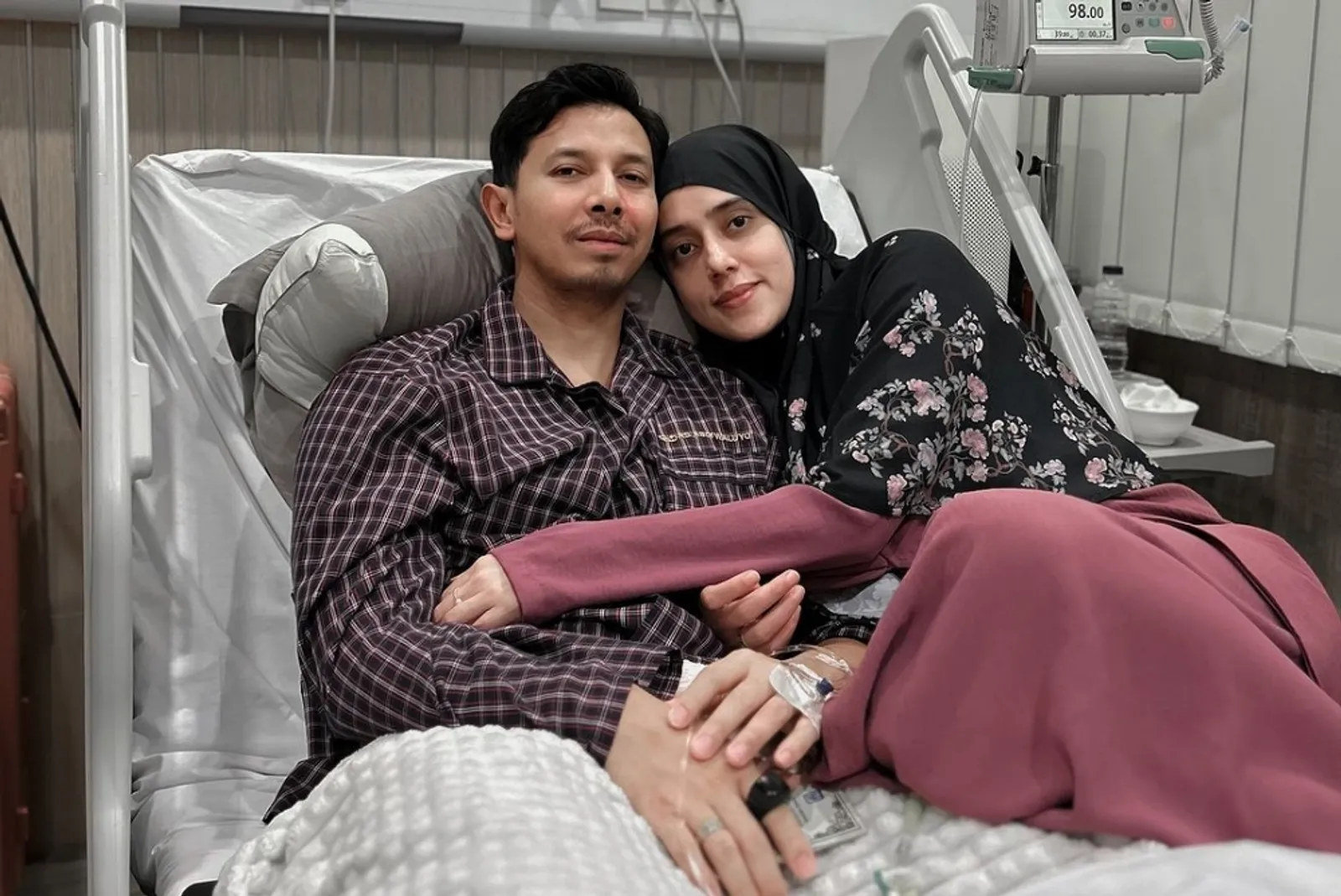 Kisah Cinta Sonny Septian dan Fairuz A Rafiq, Selalu Saling Menguatkan