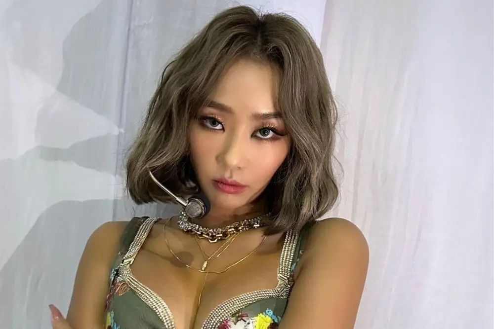 Intip dan Tiru Makeup Look A la Hyolyn, Buat Tampilan Sempurna