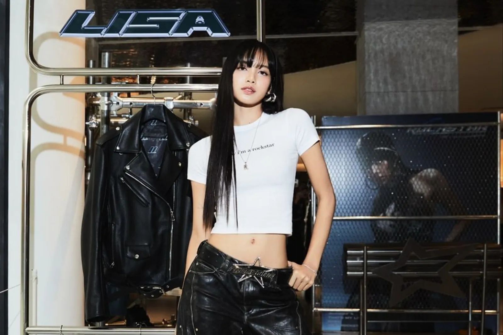 LISA Unggah Sneak Peek Single Baru "Brand New Dia", Kapan Rilis?