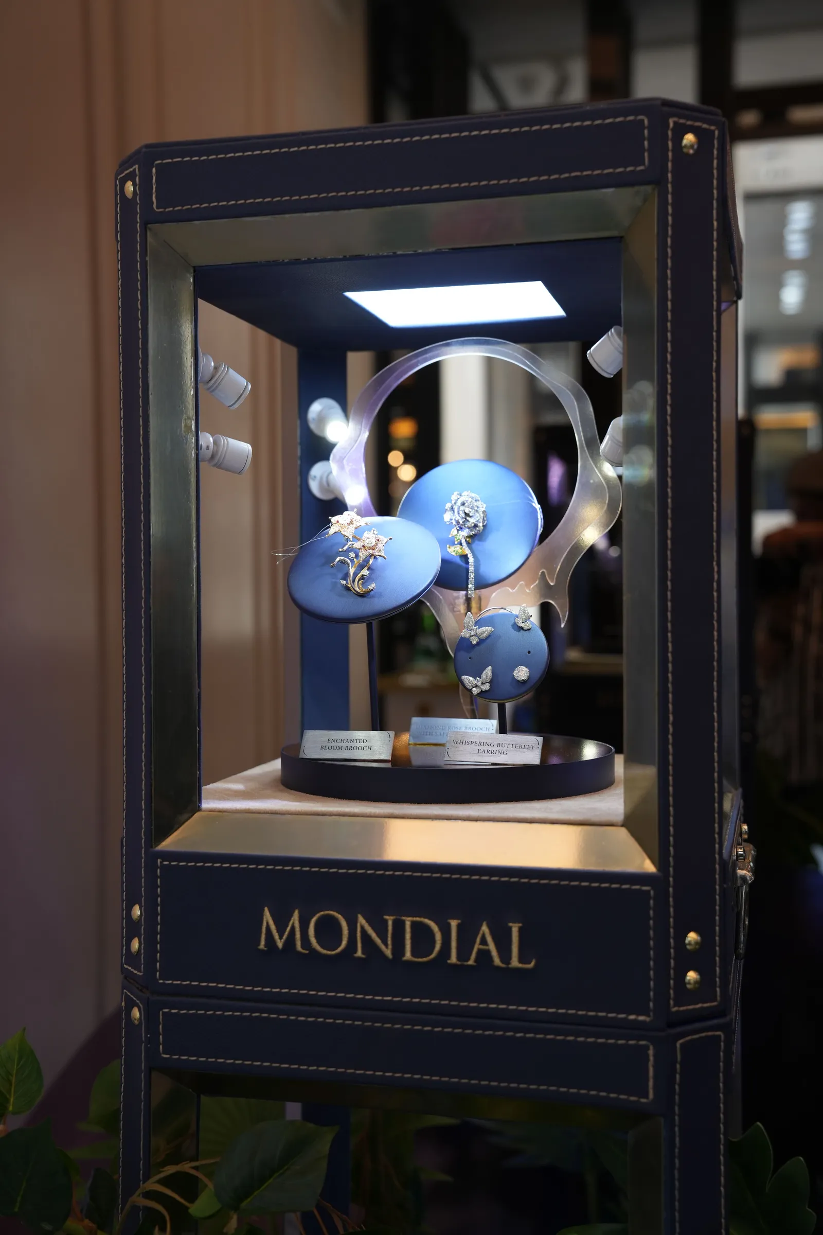 Intip Koleksi Berlian MONDIAL di Special Exhibition 'MONDIAL Fantasy'