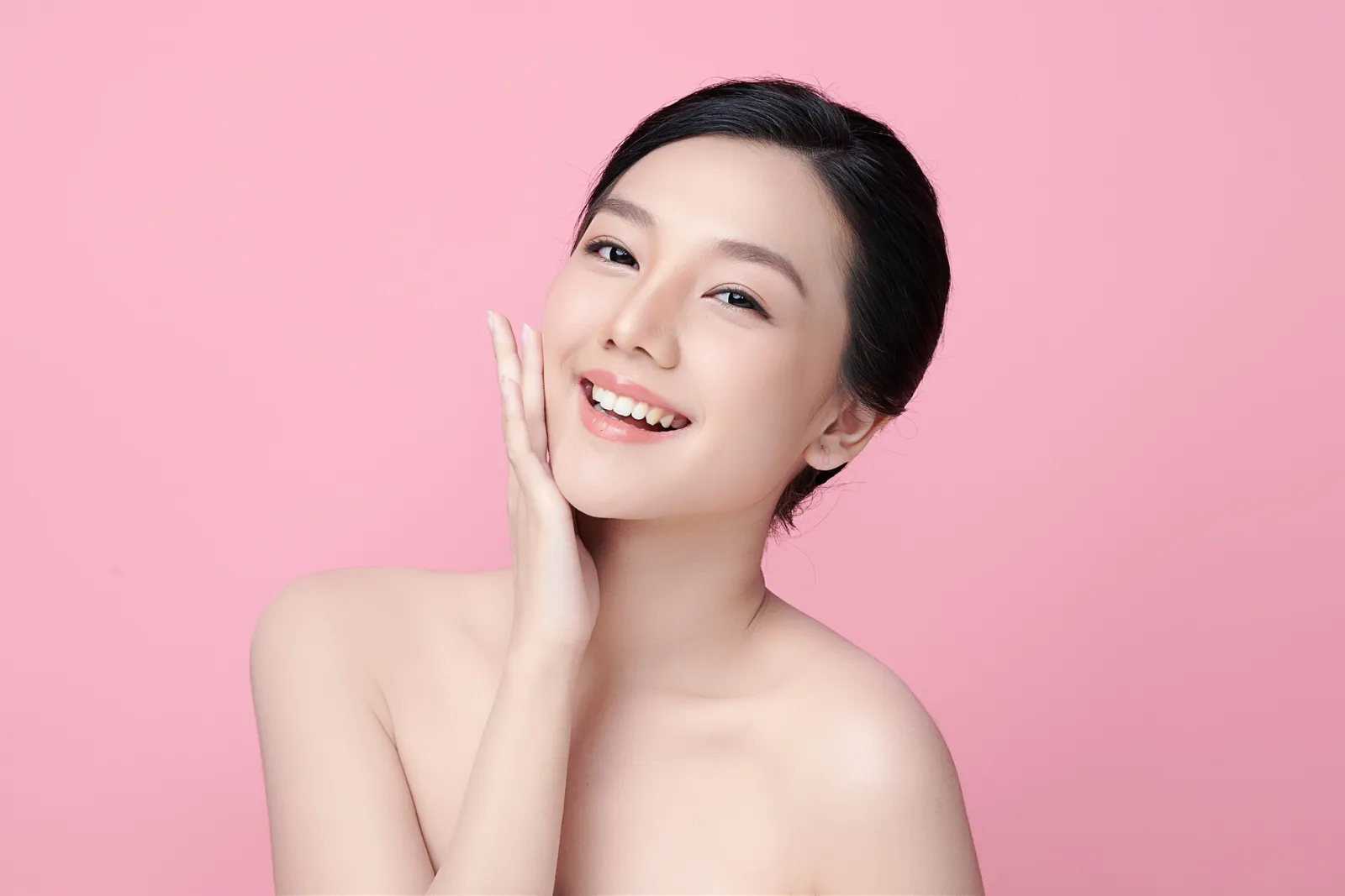 Kulit Glowing dan Sehat dengan Mineral Esensial, Mitos atau Fakta?