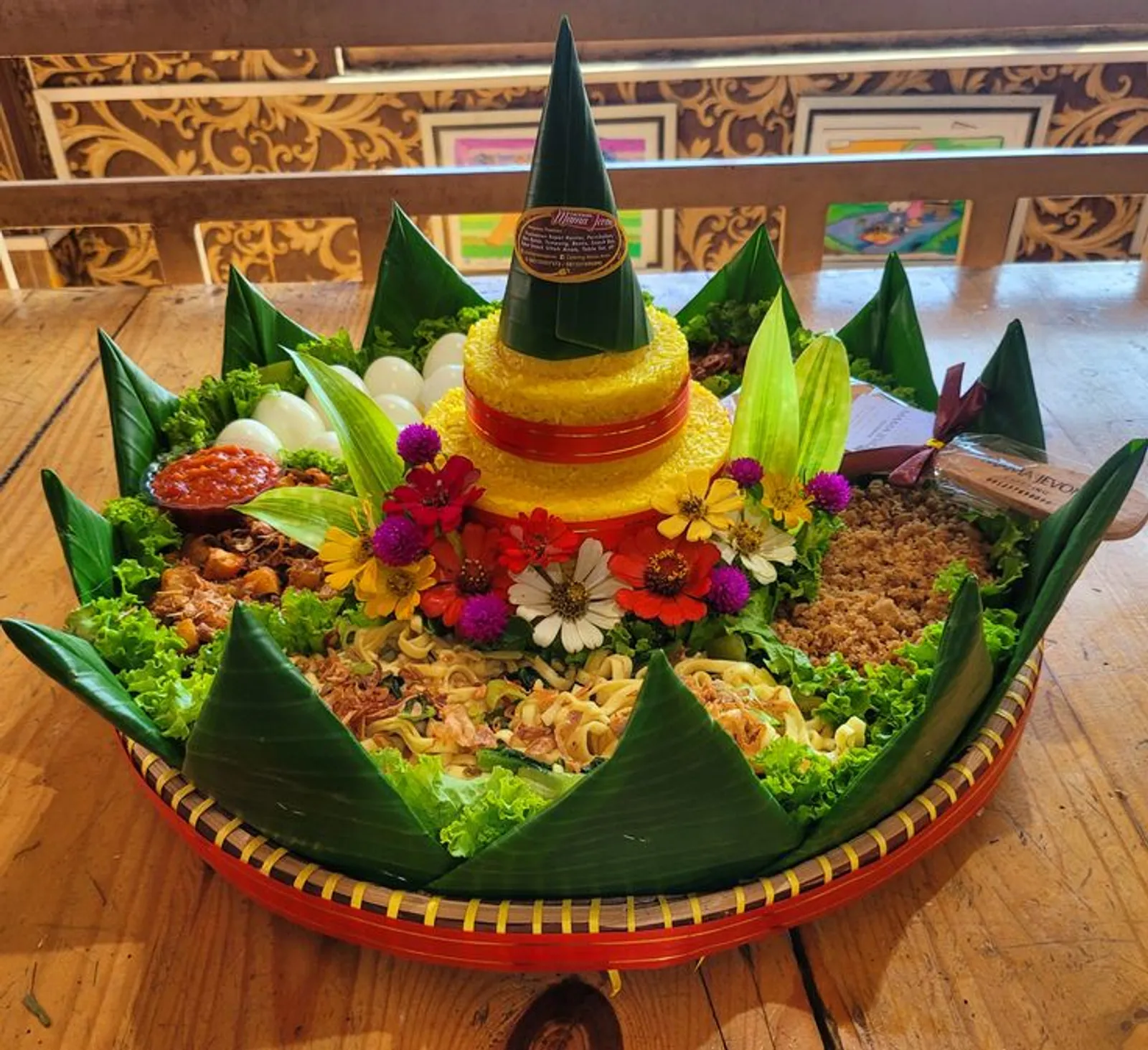 10 Kreasi Nasi Tumpeng Sederhana tapi Menarik untuk 17 Agustus