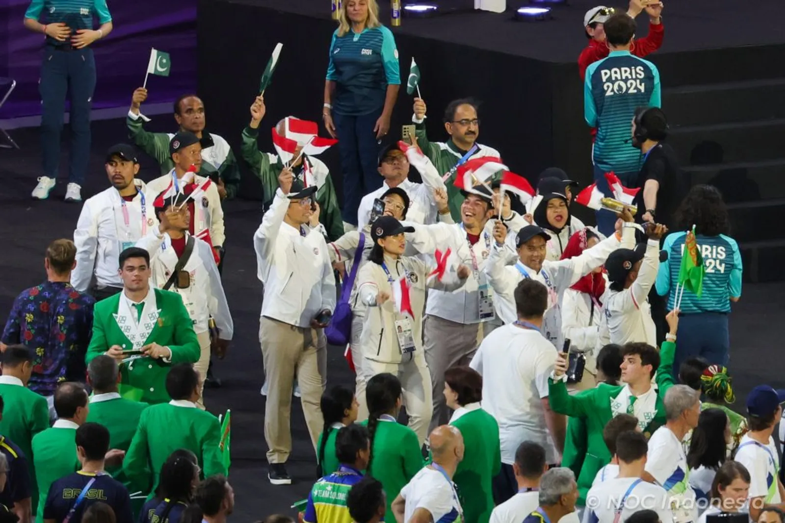 Deretan Penampilan Publik Figur di Penutupan Olimpiade Paris 2024