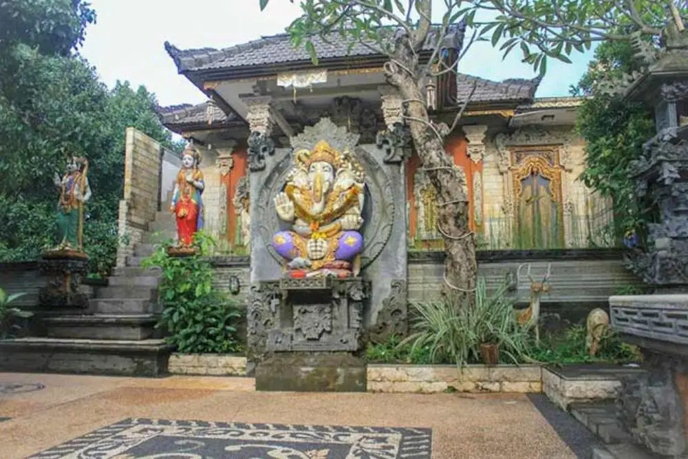 9 Nama Rumah Adat Bali yang Penuh Filosofi Ini Akan Membuatmu Takjub