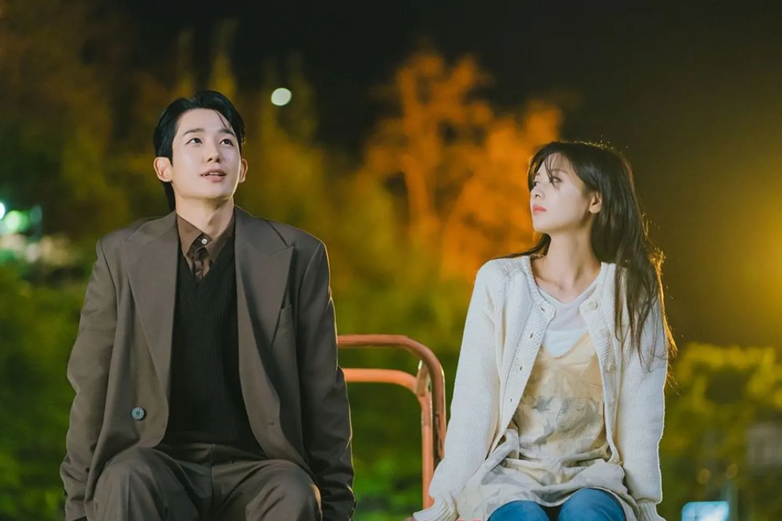 So Sweet! 5 Bentuk Perhatian Seung Hyo ke Seok Ryu di 'Love Next Door'