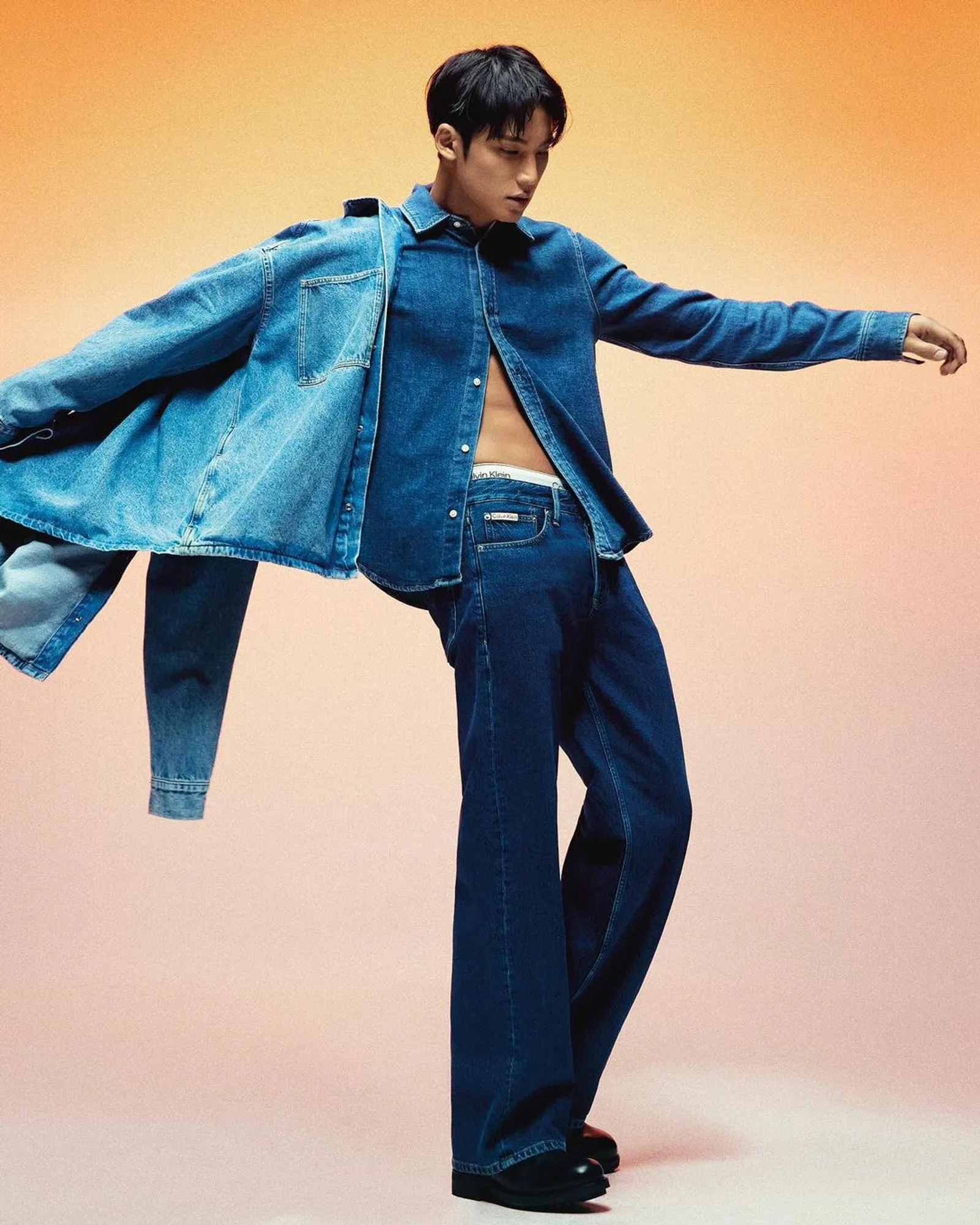 Mingyu 'SEVENTEEN' Debut di Campaign Terbaru Calvin Klein