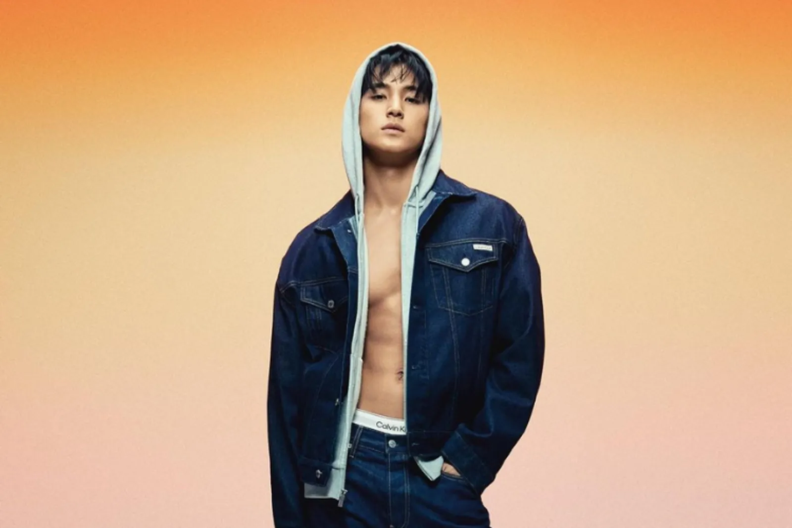 Mingyu 'SEVENTEEN' Debut di Campaign Terbaru Calvin Klein