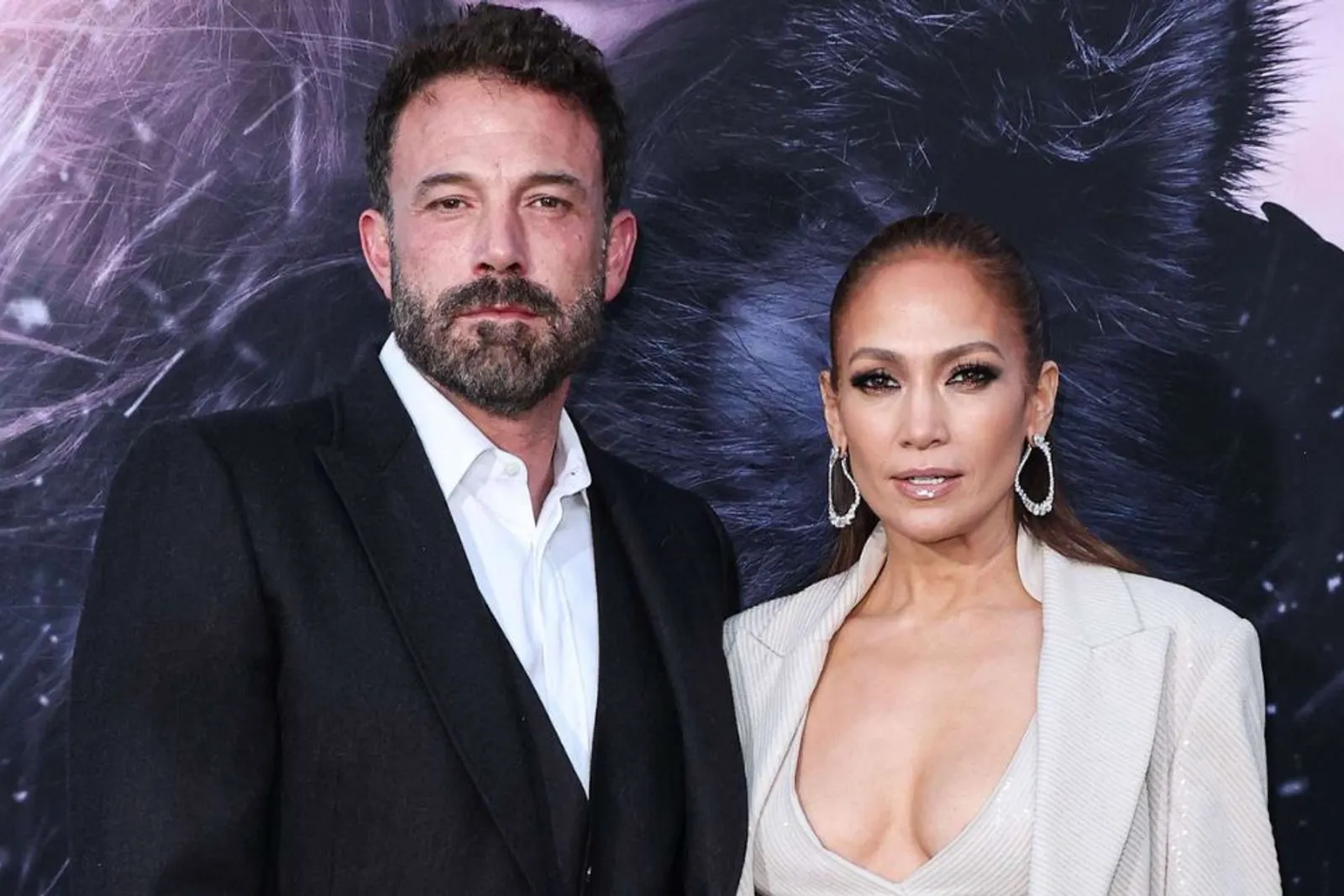 Dua Tahun Menikah, Jennifer Lopez Gugat Cerai Ben Affleck