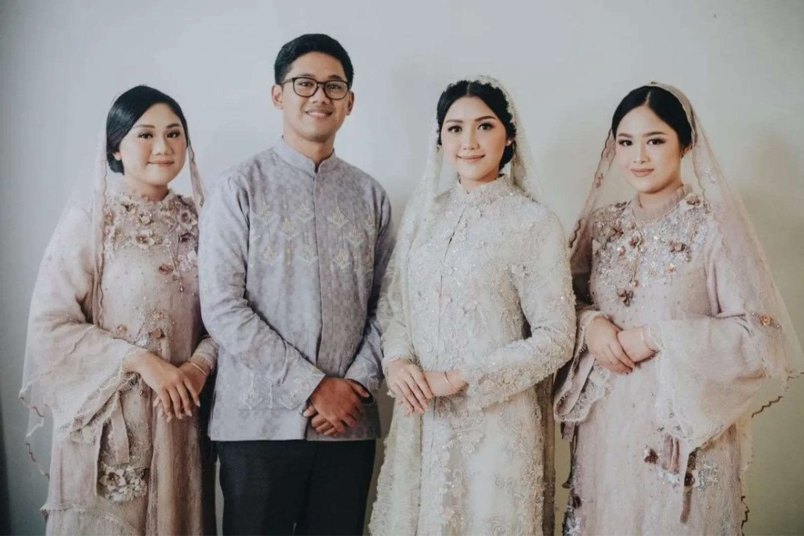 6 Fakta Keluarga Erina Gudono, Istri Kaesang Pangarep