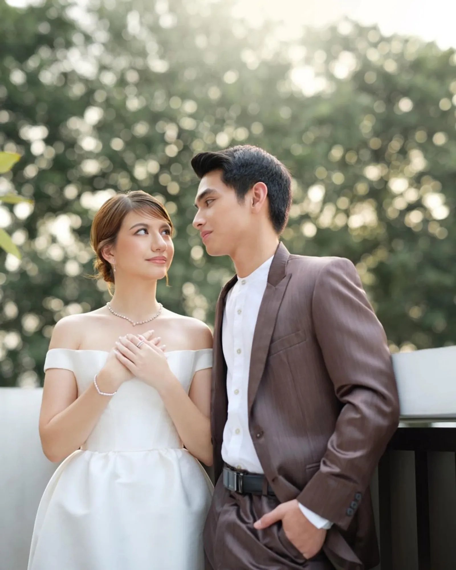 Baru Dibagikan, Intip 7 Foto Pre-Wedding Cassandra Lee dan Ryuken Lie