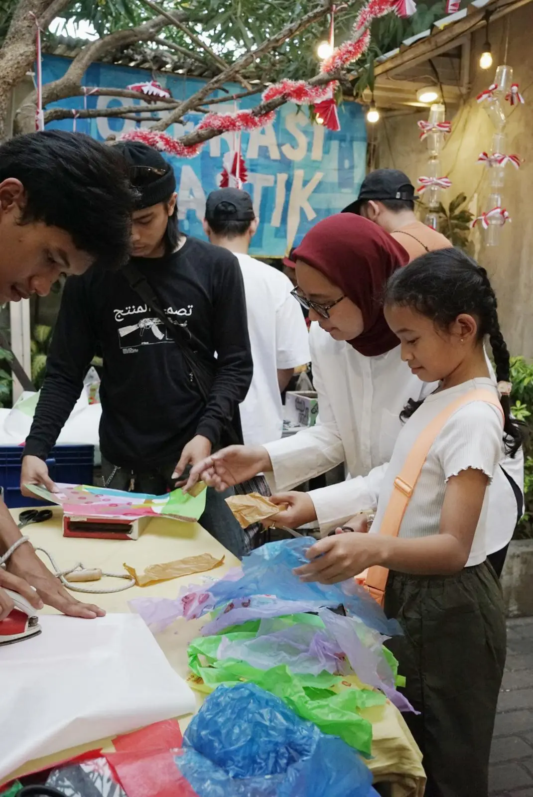 Dua Tahun Usia Toserbaku, Tumbuh Bersama Tetangga Tuku