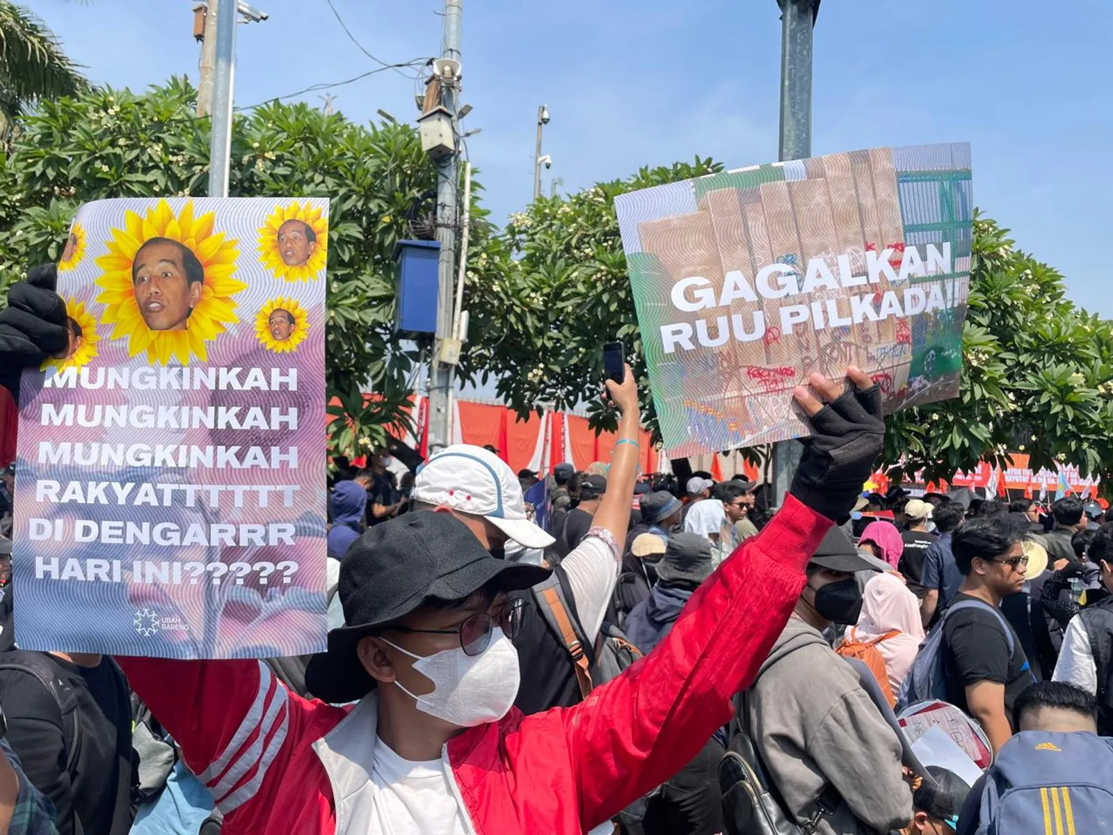 #KawalPutusanMK Trending, Ini 9 Foto-Foto Dari Pengguna X di Lapangan