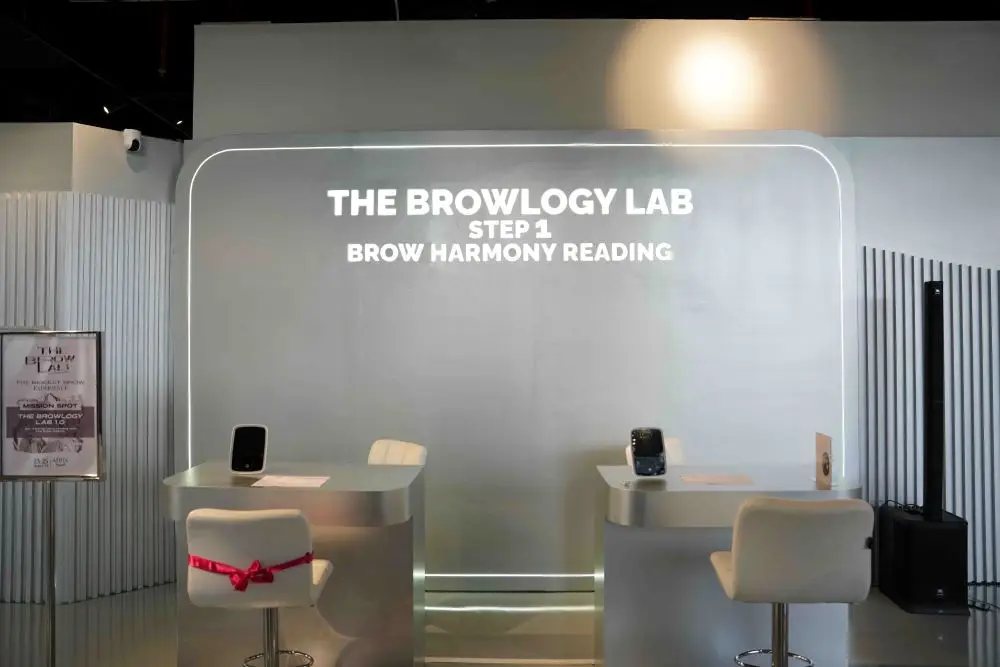 3 Hal yang Bisa Kamu Lakukan di 'The Brow Lab' Make Over 