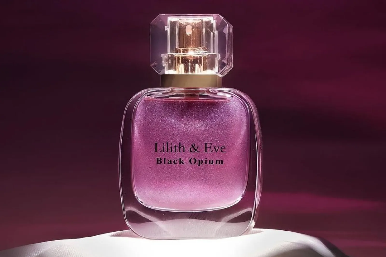 5 Rekomendasi Parfum Lilith & Eve yang Paling Wangi