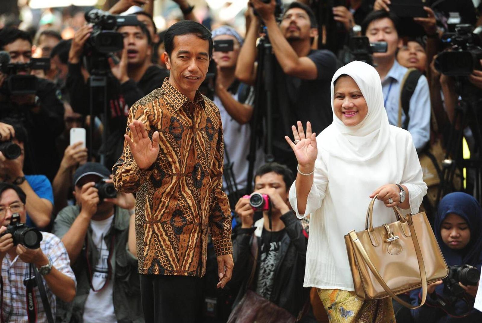 Koleksi Tas Mewah Milik Iriana Jokowi dari Brand Internasional