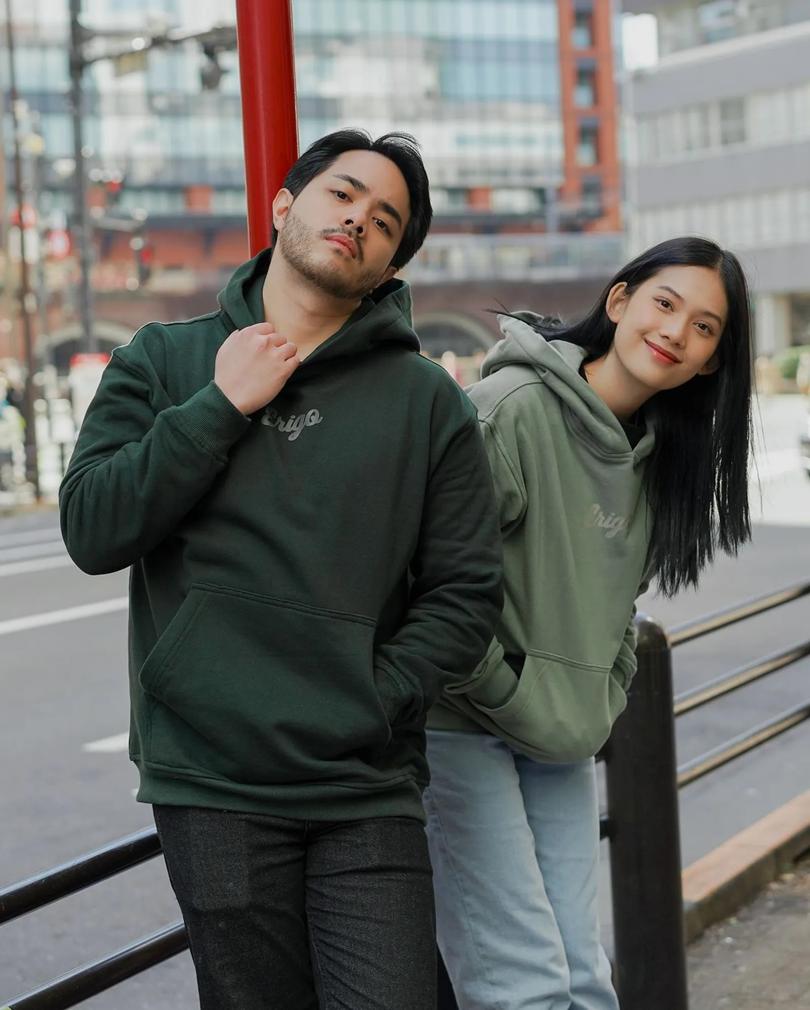 5 Rekomendasi Hoodie Brand Lokal yang Cocok untuk Cewek