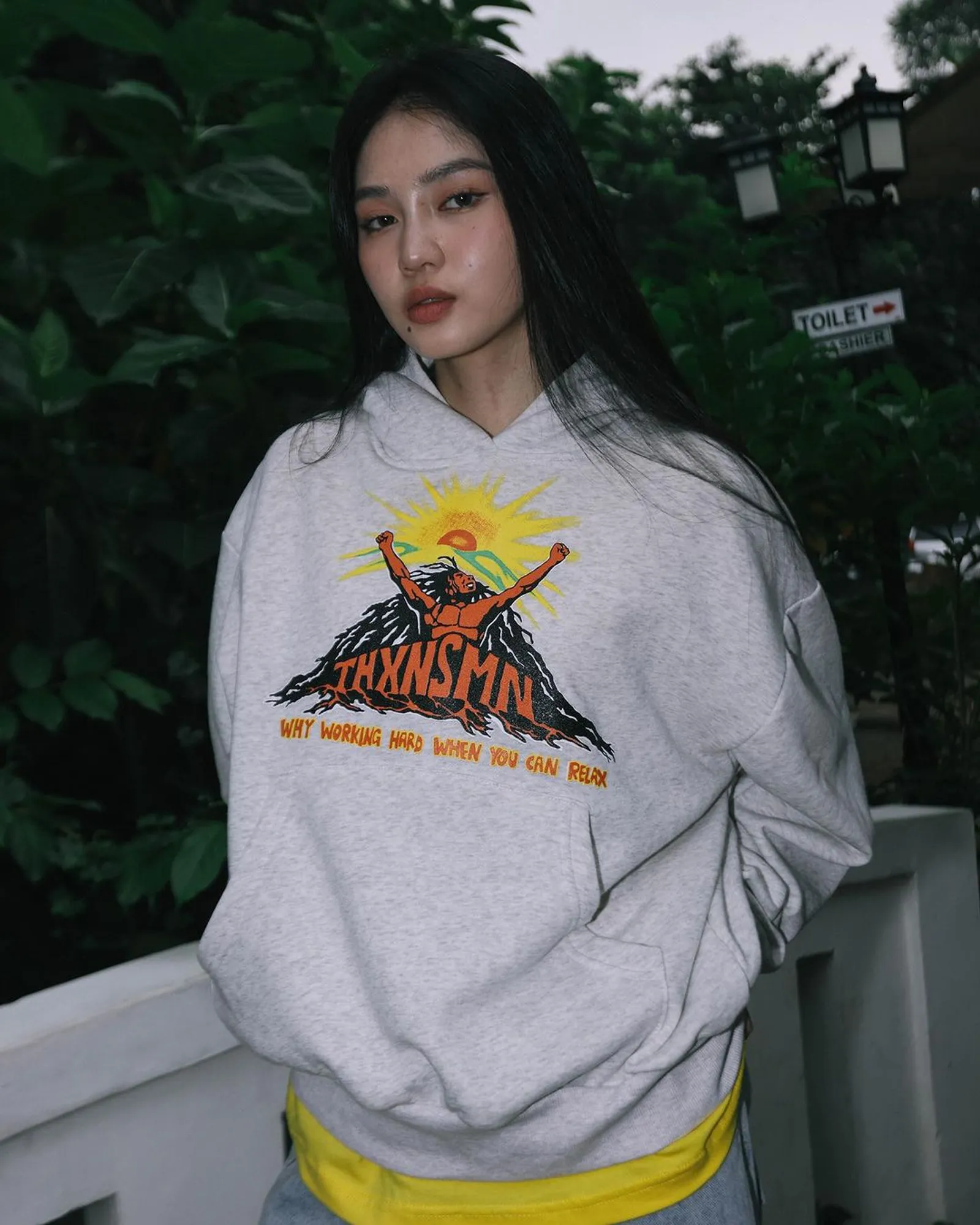 5 Rekomendasi Hoodie Brand Lokal yang Cocok untuk Cewek