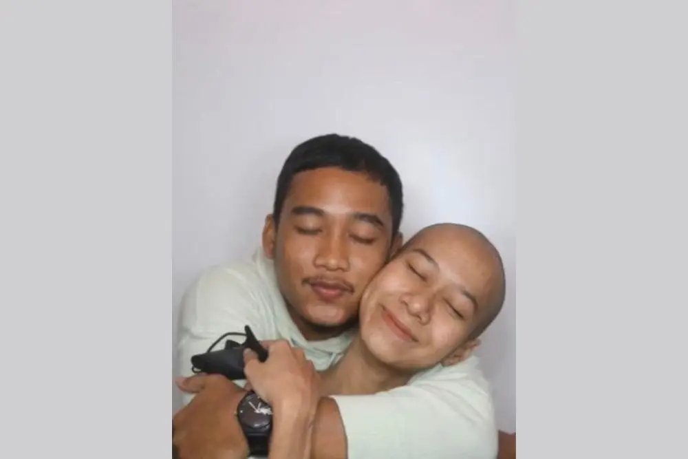 Kisah Cinta Content Creator Shella Selpi dan Suami yang Tutup Usia