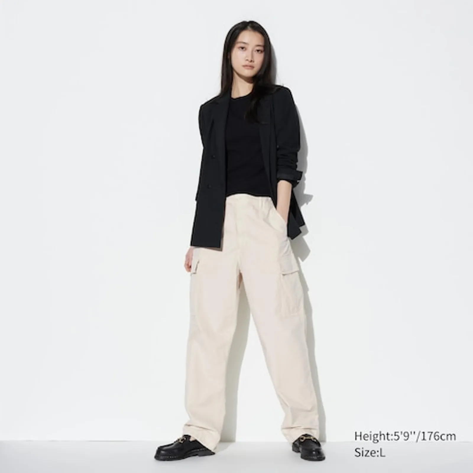 6 Rekomendasi Uniqlo Cargo Pants yang Bisa Kamu Pakai Sehari-hari