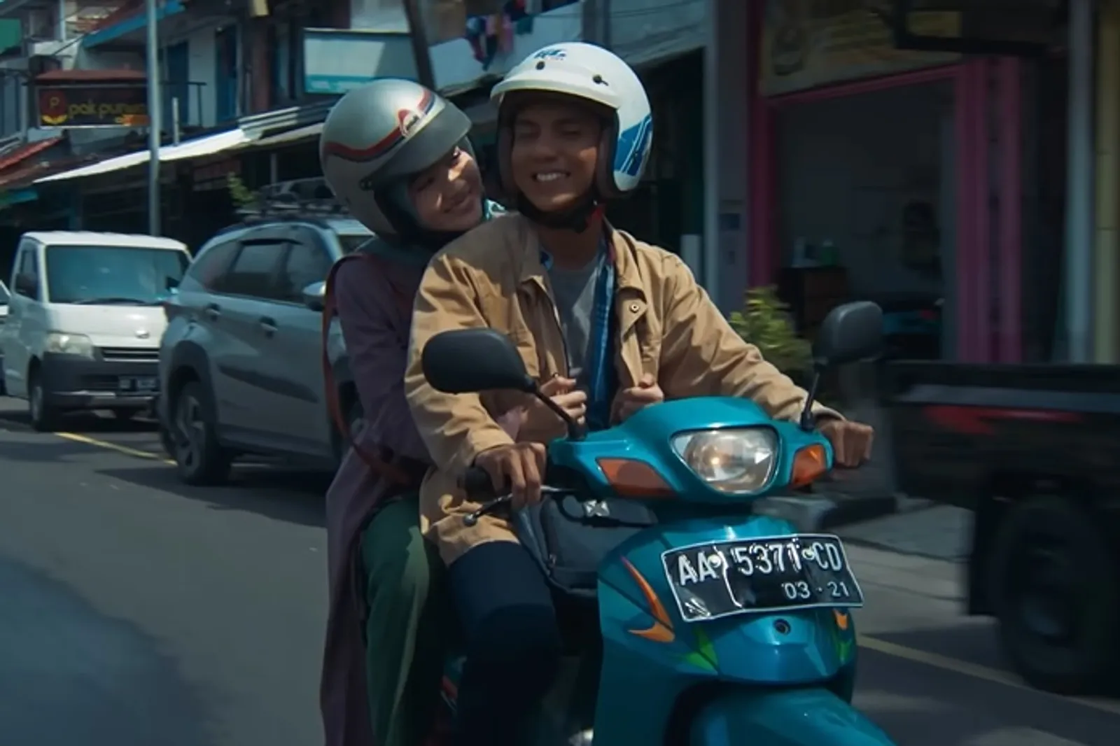 Review ‘SMK’: Kisah Cinta Sederhana yang Bikin Tawa Membahana