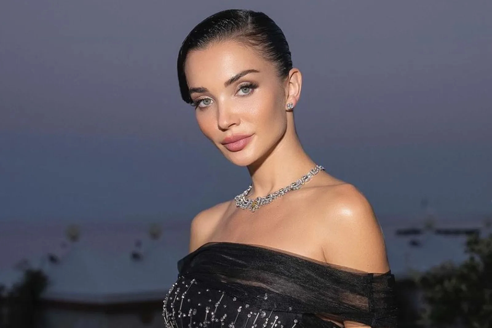 Flawless, Deretan Makeup Look A la Amy Jackson 