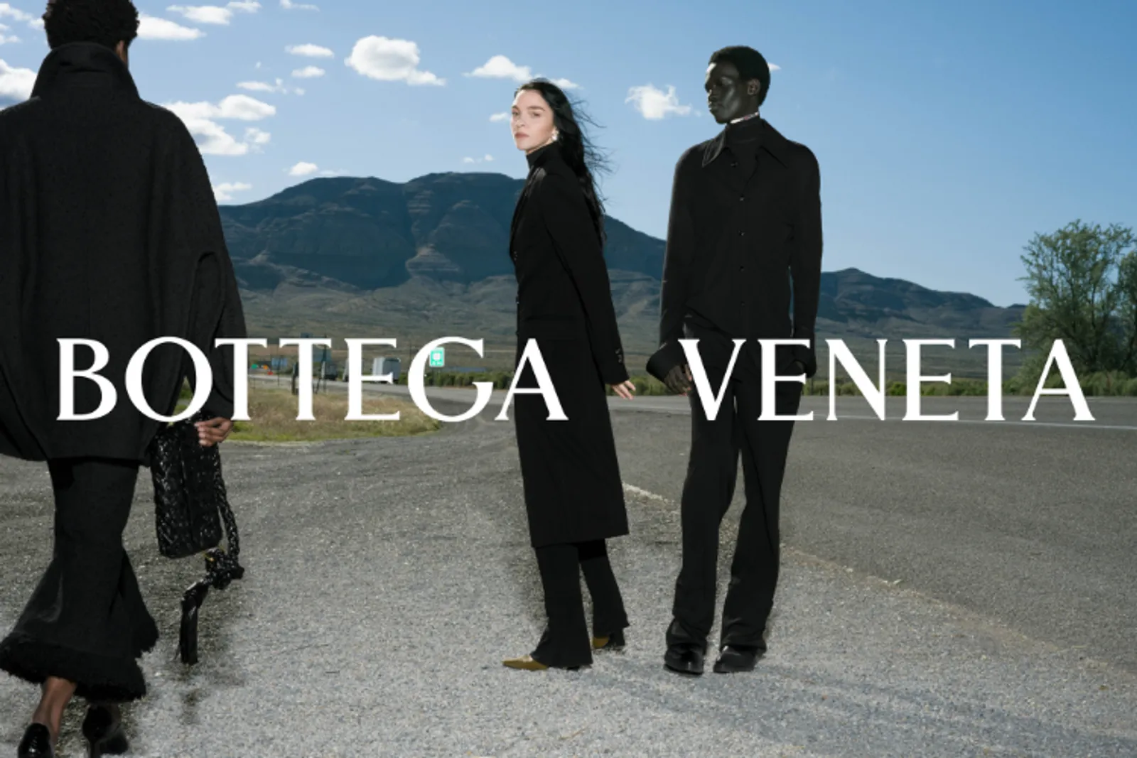 Bottega Veneta Merilis Winter Campaign 2024 Terbaru