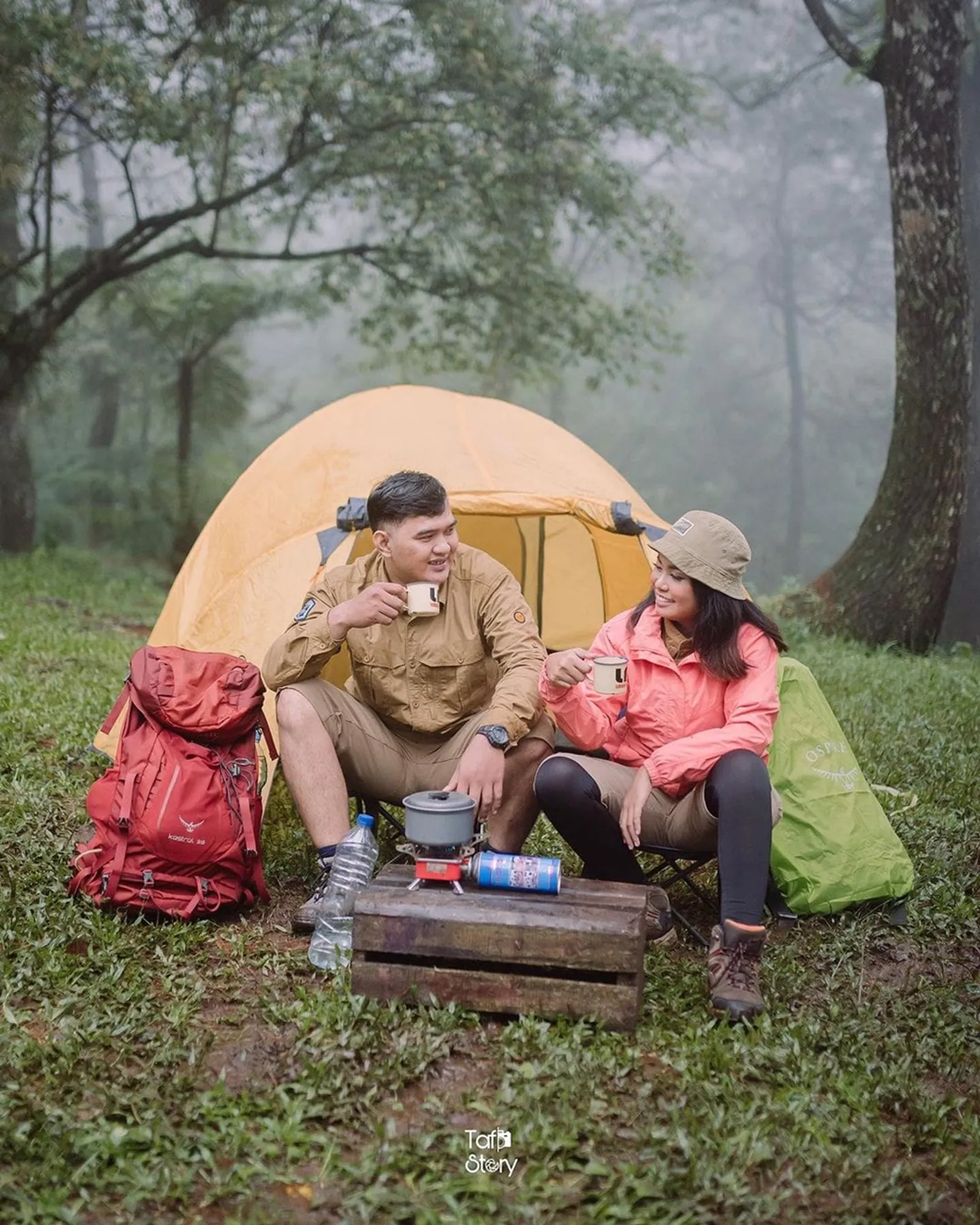 7 Lokasi Pre-Wedding Camping dengan Nuansa Eksotis