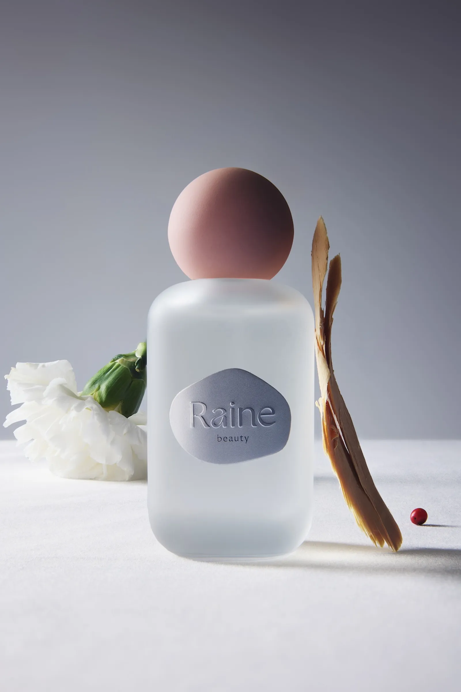 Raine Beauty Luncurkan Tiga Parfum Terbaru, Elegan dan Feminin 