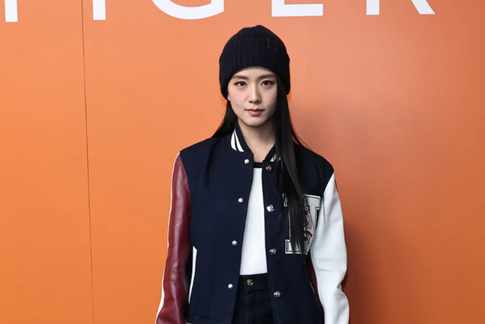 7 Gaya Kece Seleb Hadiri Tommy Hilfiger Spring 2025