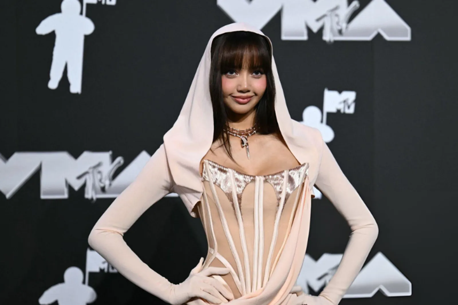 Gaya Terbaik Artis Dunia di Atas Karpet Merah MTV VMAs 2024