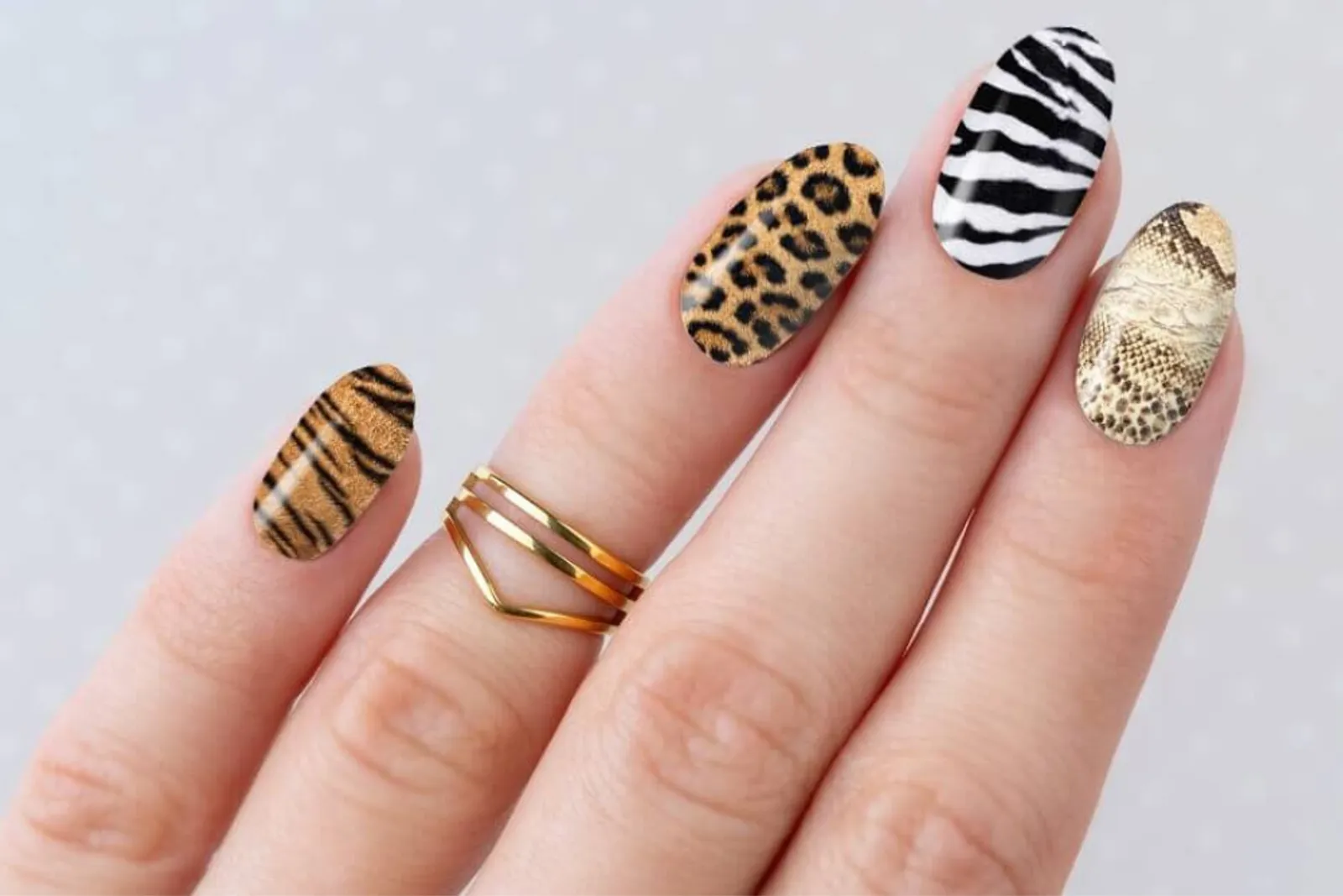 8 Inspirasi Nail Art Leopard yang Eksotis dan Memikat