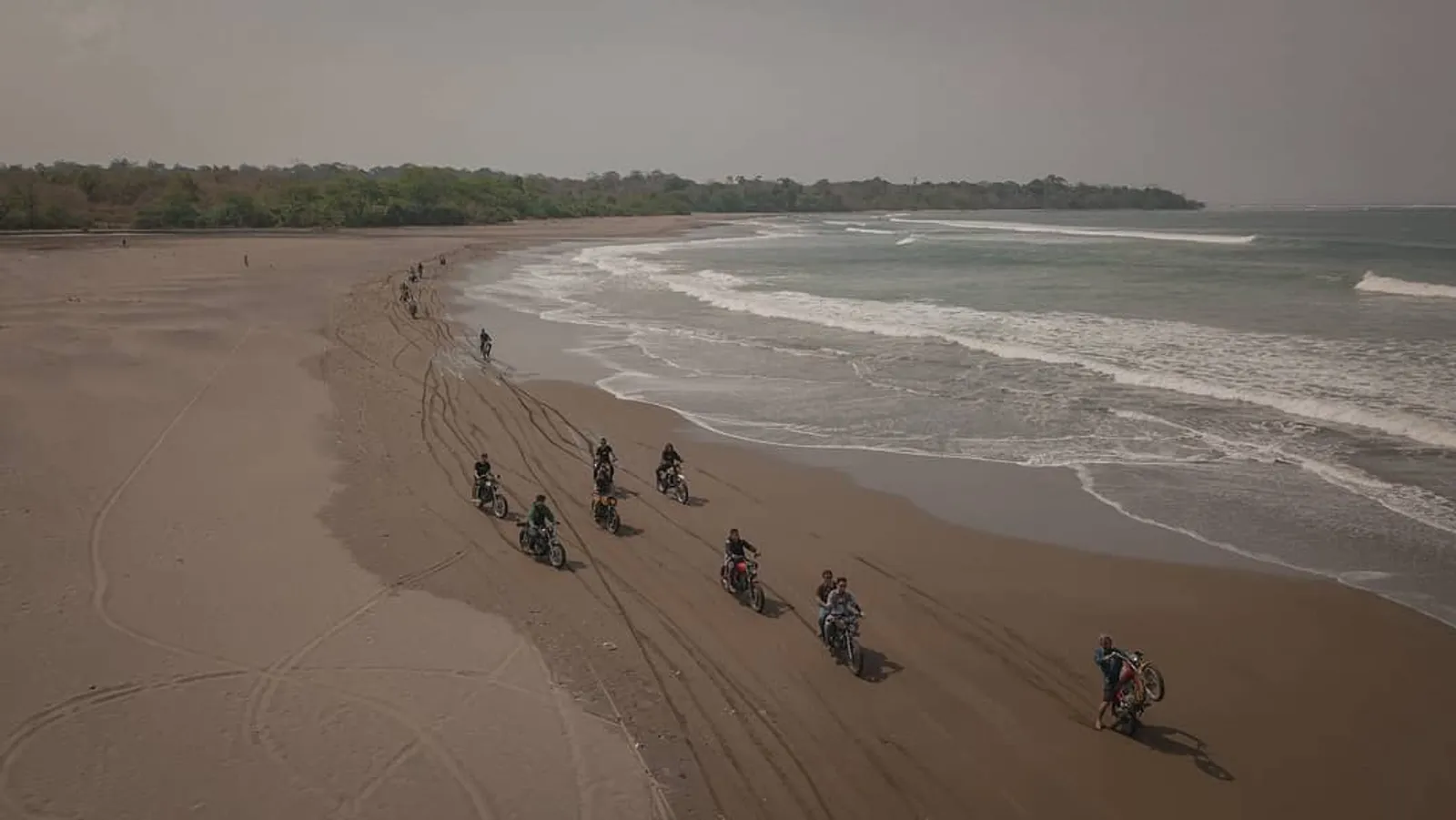 Pantai Cijeruk, Sweet Escape di Pelosok Garut