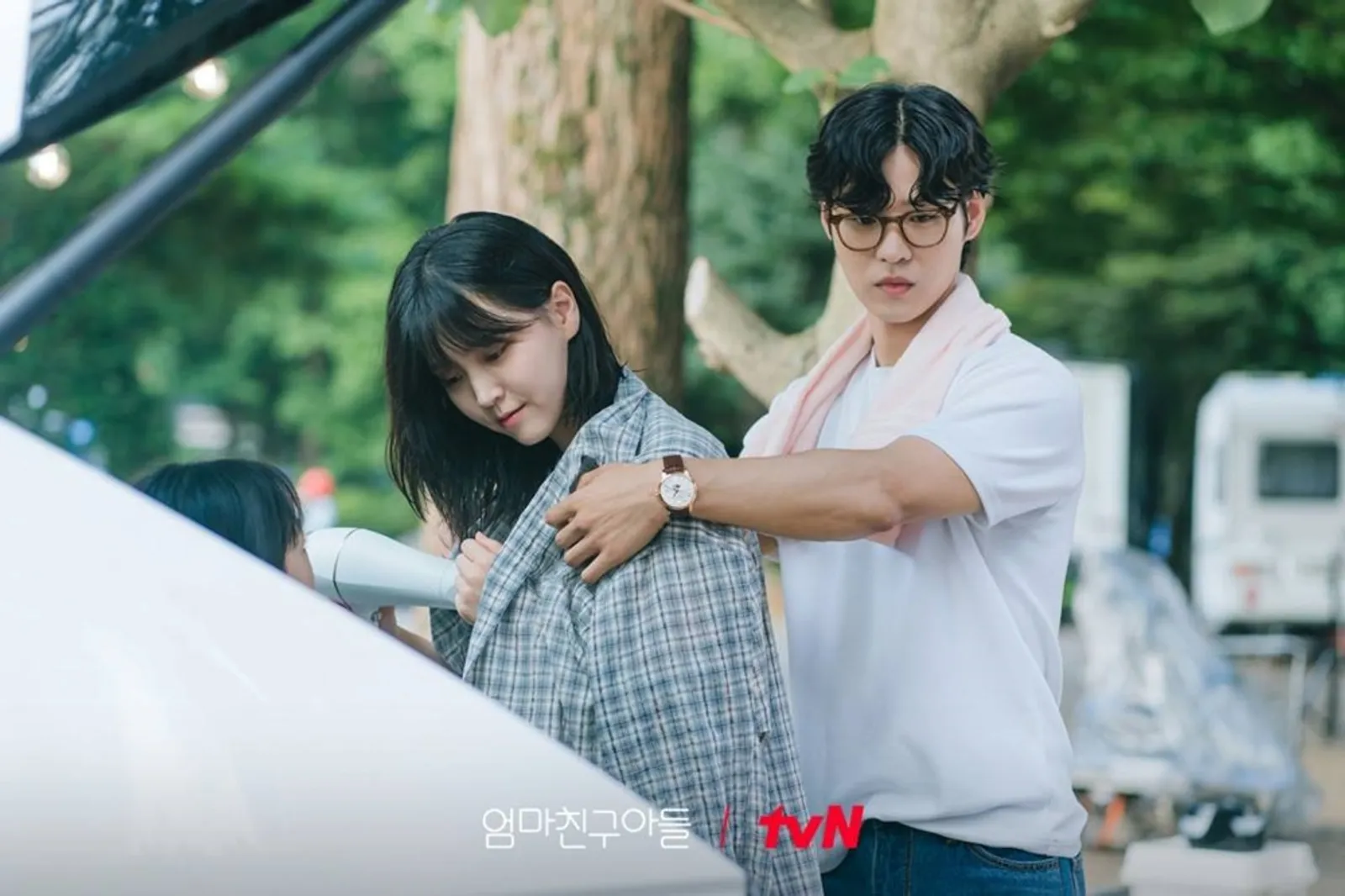 Gemas! 5 Second Lead Couple di Drakor 2024 yang Curi Perhatian