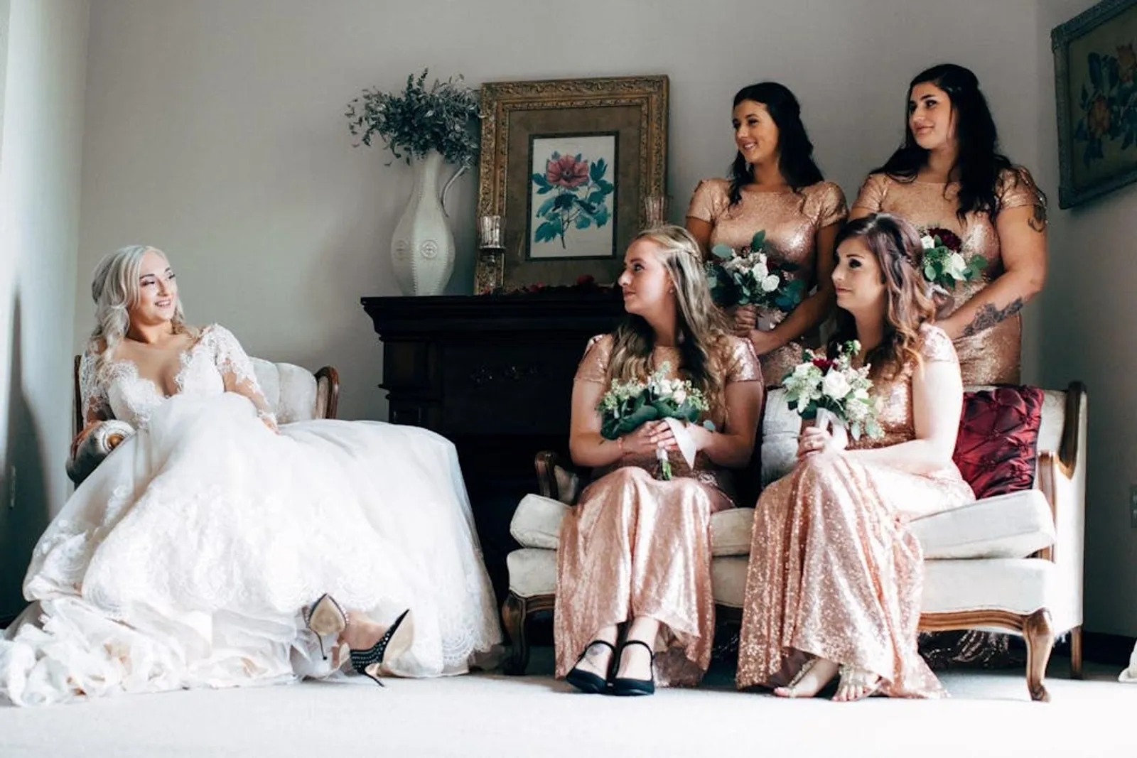 50 Caption Instagram Bridesmaid, Bikin Momen Makin Berkesan