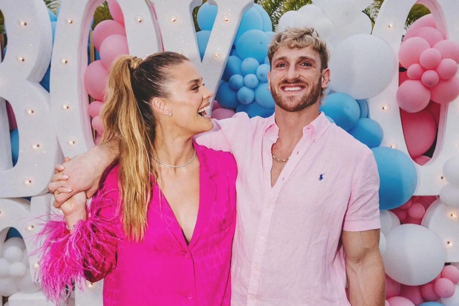 Kisah Cinta Logan Paul dan Nina Agdal, Sambut Kelahiran Anak Pertama!