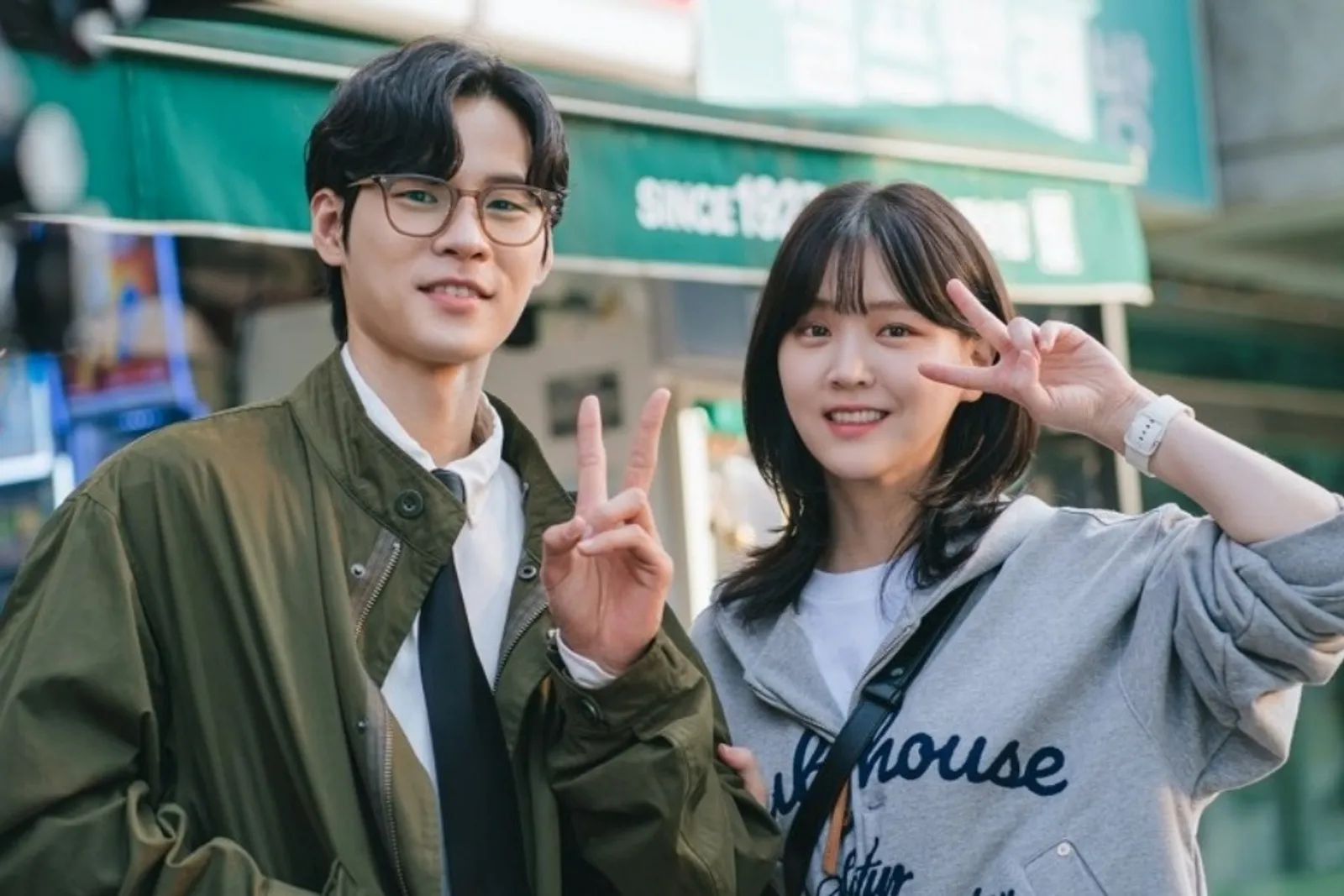 Gemas! 5 Second Lead Couple di Drakor 2024 yang Curi Perhatian