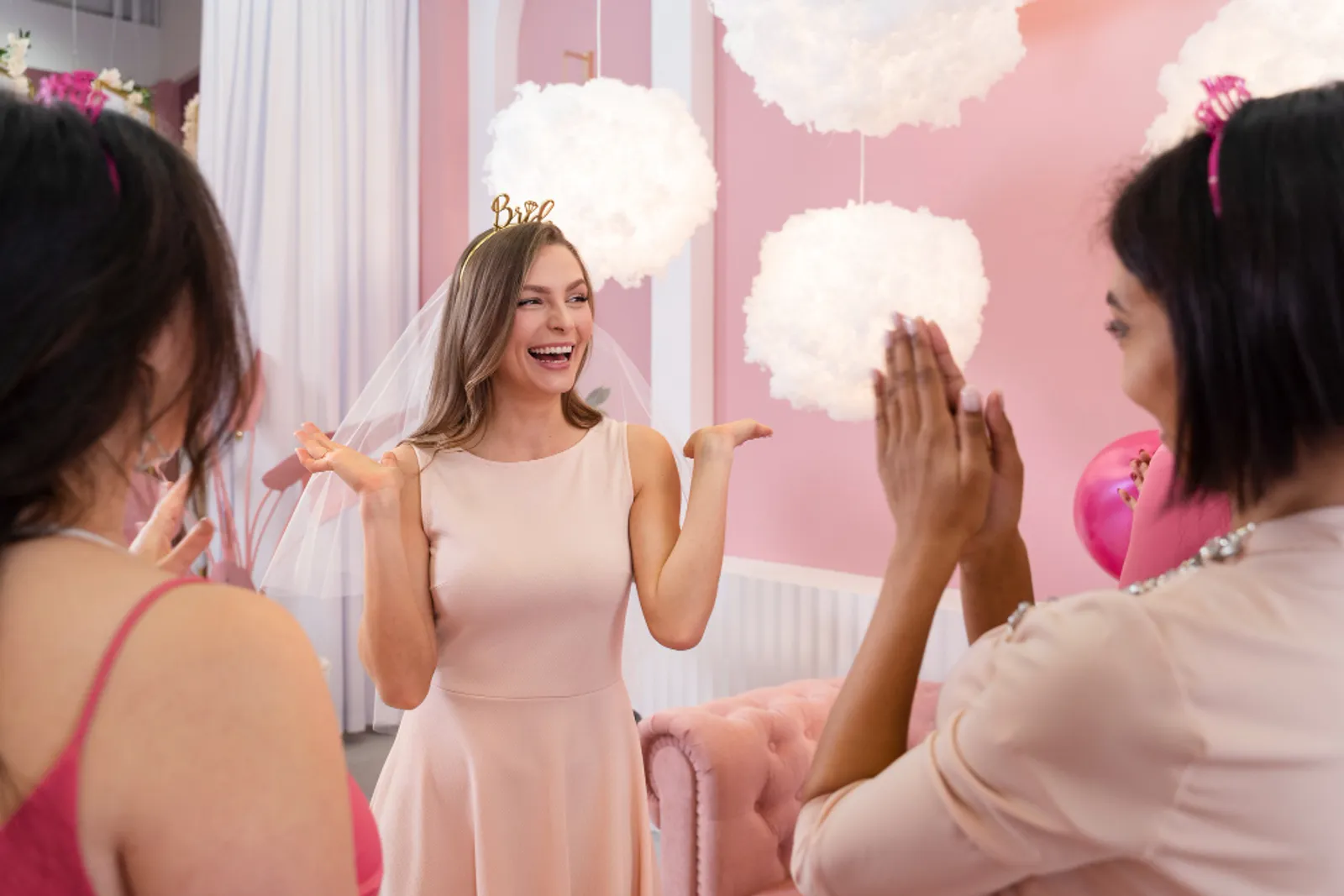 5 Perbedaan Bridal Shower dan Bachelorette Party, Jangan Keliru!