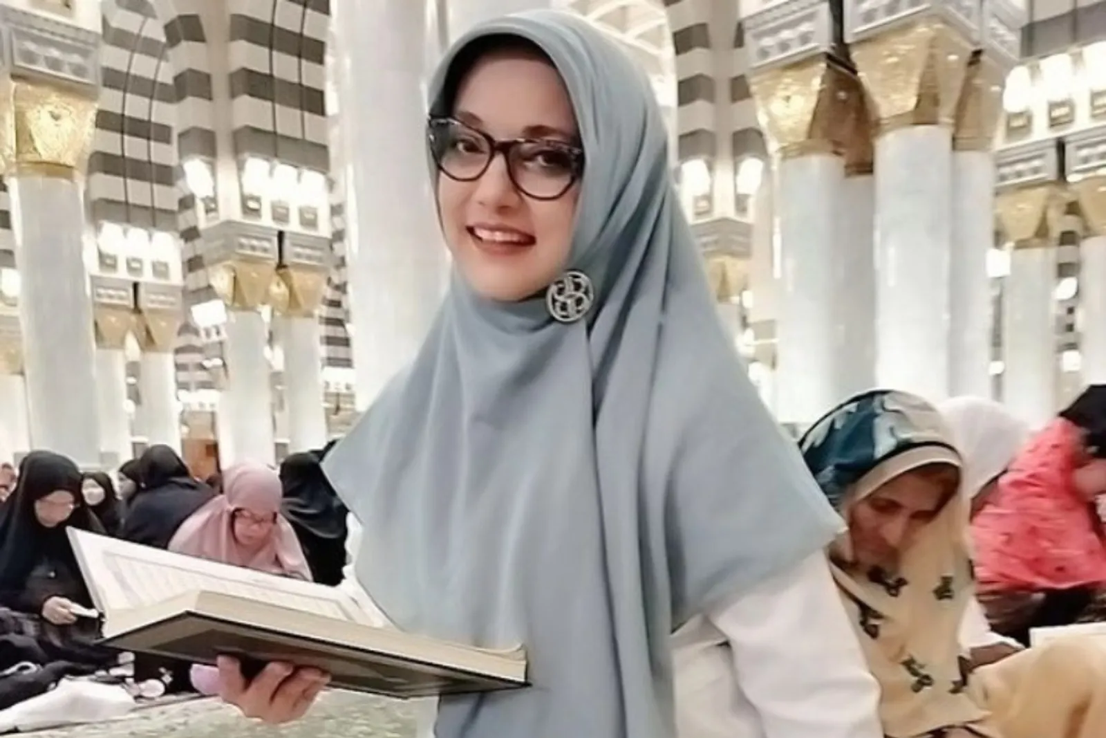 Perjalanan Karier Marissa Haque, Dari Artis Hingga Politikus