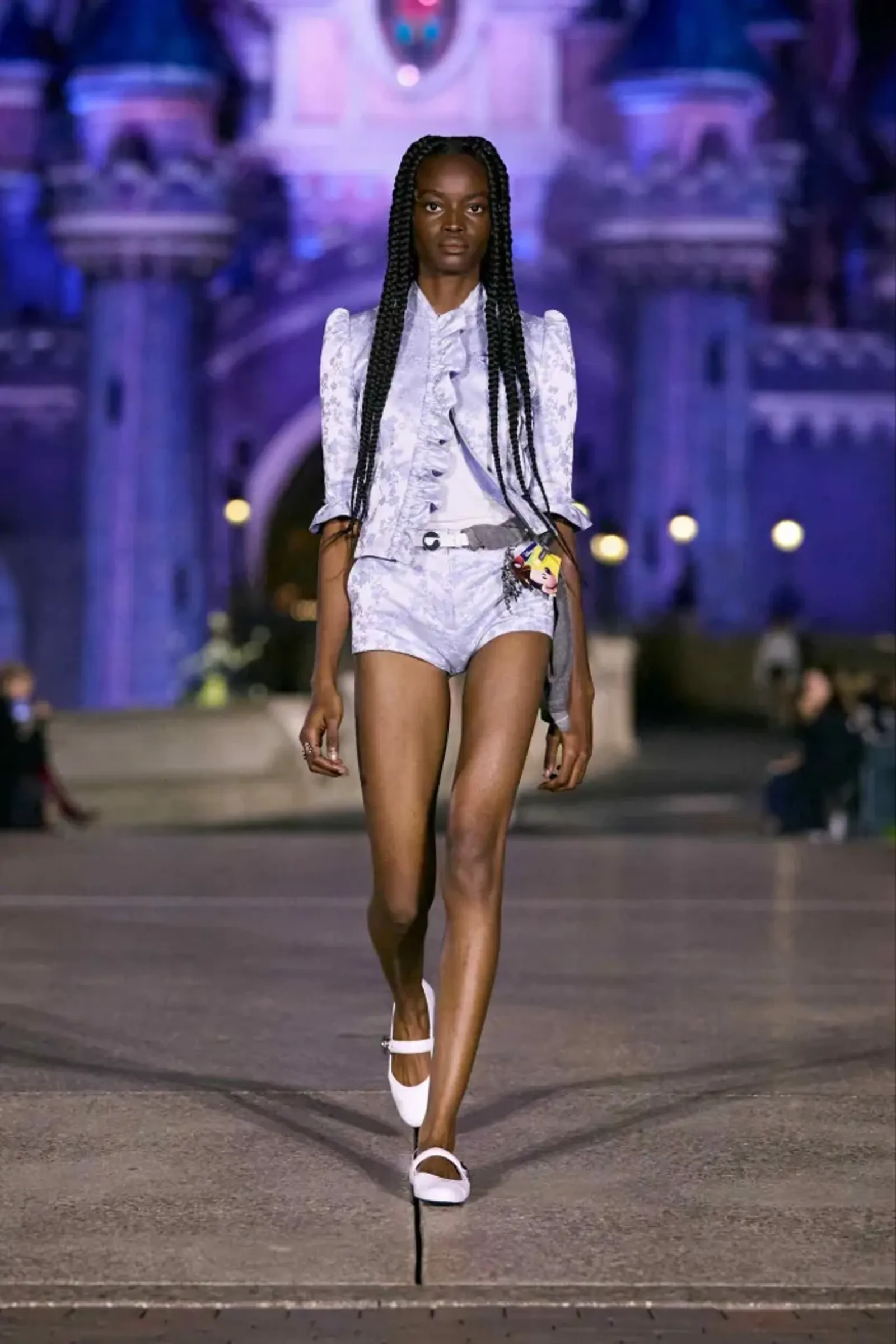 Coperni Gelar Fashion Show di Disneyland Paris untuk S/S 2025