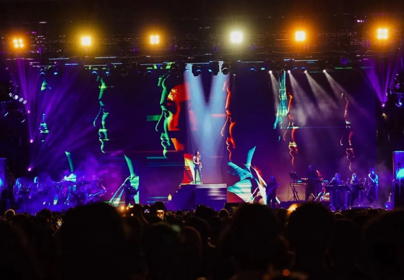 Nostalgia Gila Bersama Warga-Wargi Synchronize Fest 2024