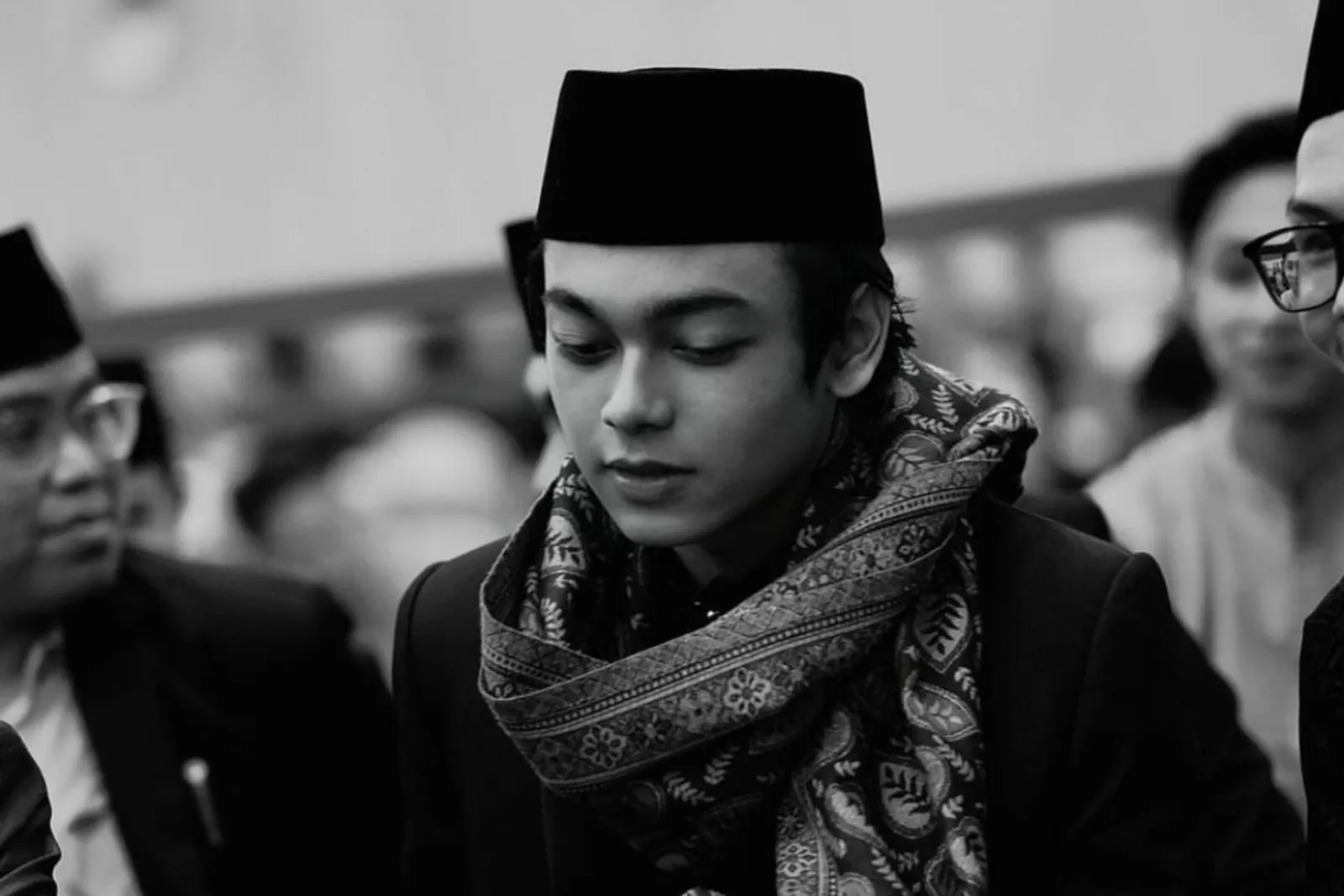 Profil Gus Zizan, Pendakwah Muda yang Inspiratif