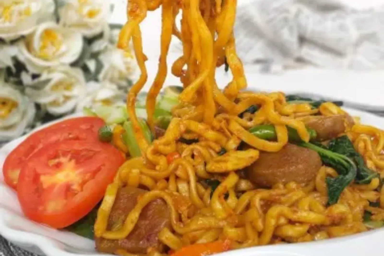 6 Resep Mie Tek-Tek Kuah dan Goreng, Lezat Menggugah Selera