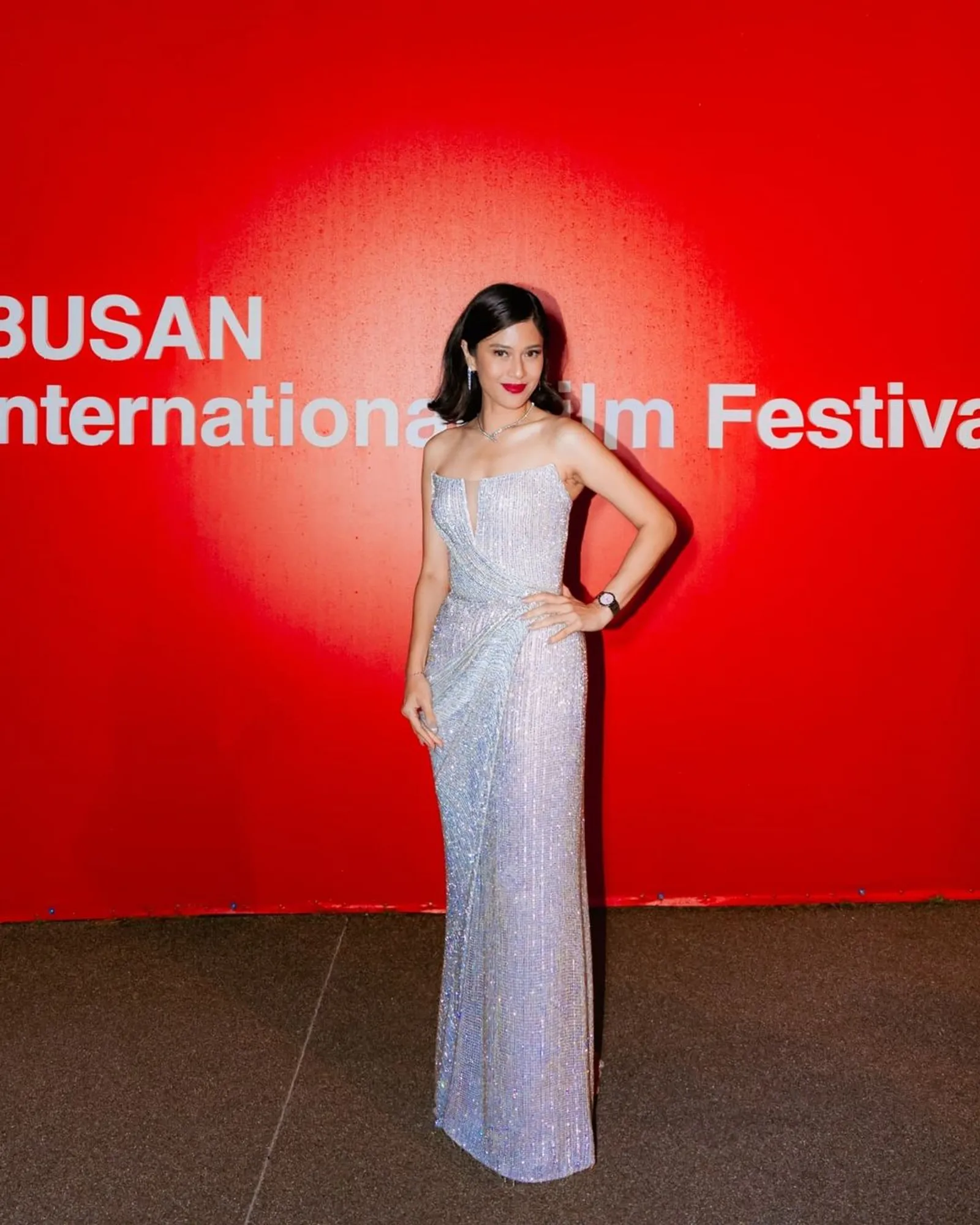 6 Gaya Seleb Indonesia di Busan International Film Festival 2024