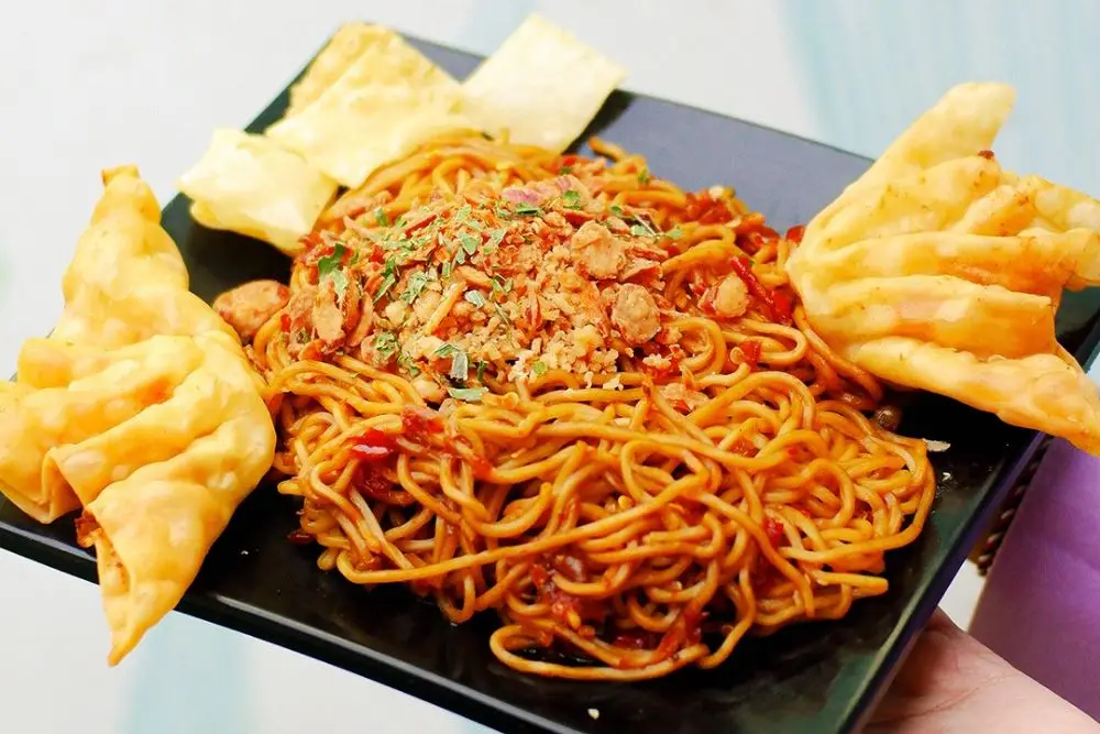 Resep Mie Gacoan, Bikin Sendiri Nggak Perlu Antre!