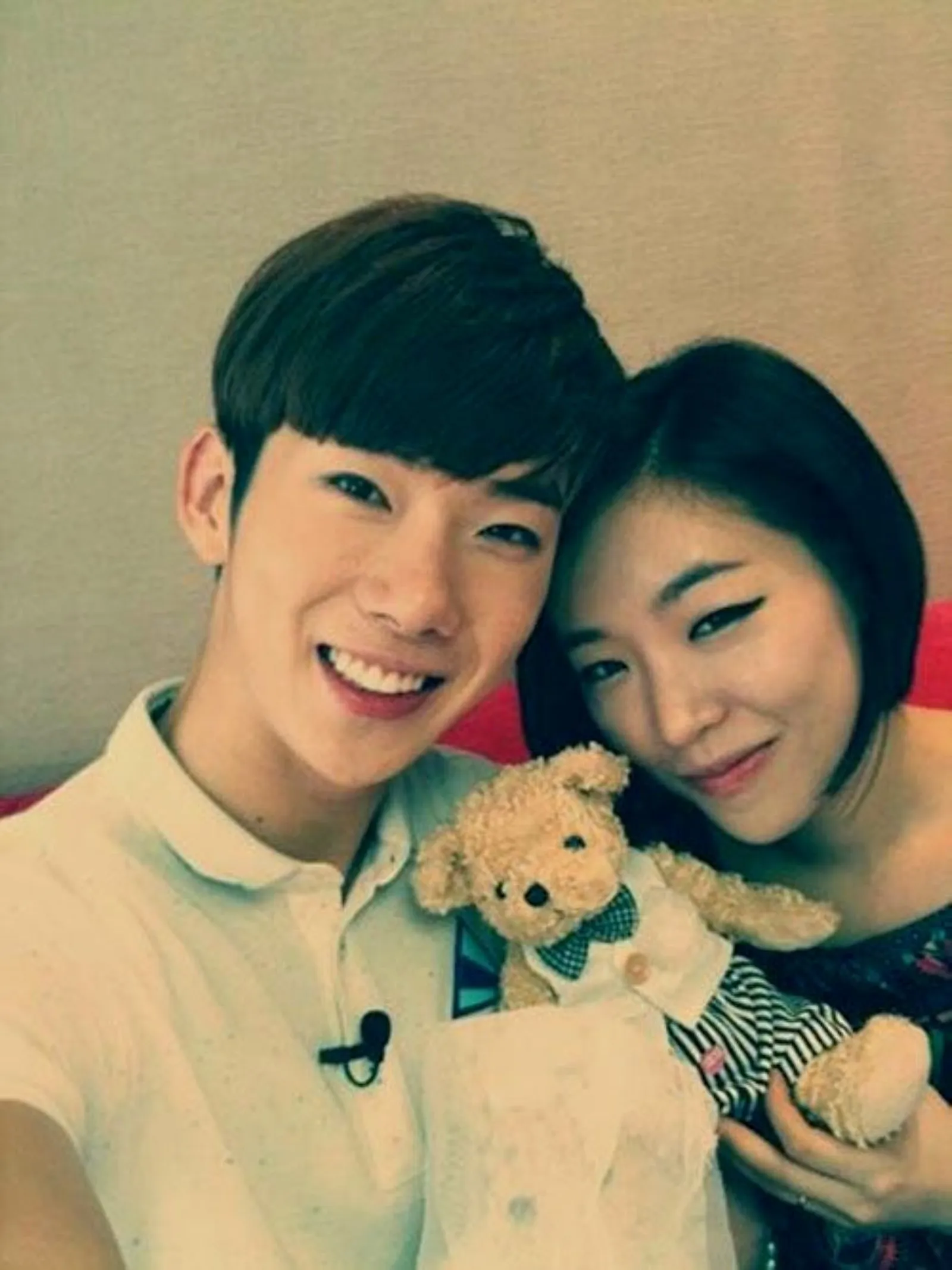 7 Potret Jo Kwon & Gain, Adam Couple 'We Got Married' yang Baru Reuni