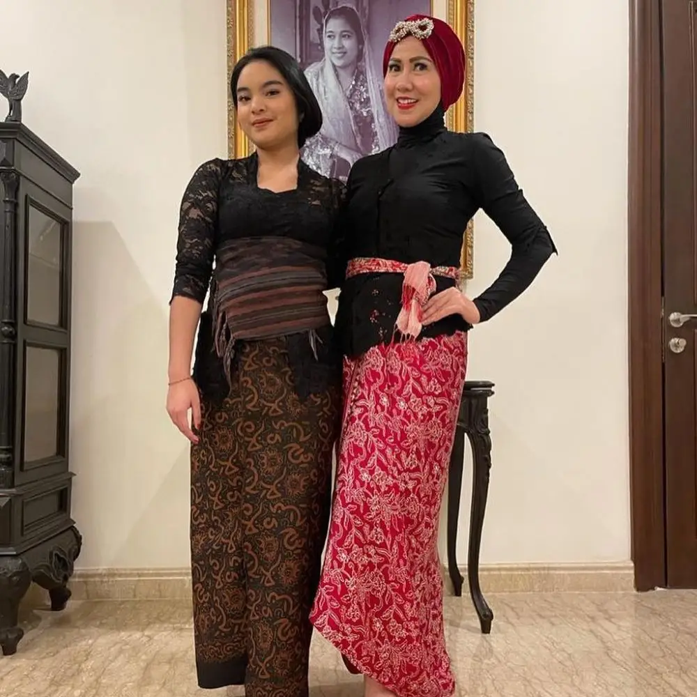 5 Inspirasi Baju Adat Bali Wanita Hijab, Anggun dan Elegan!