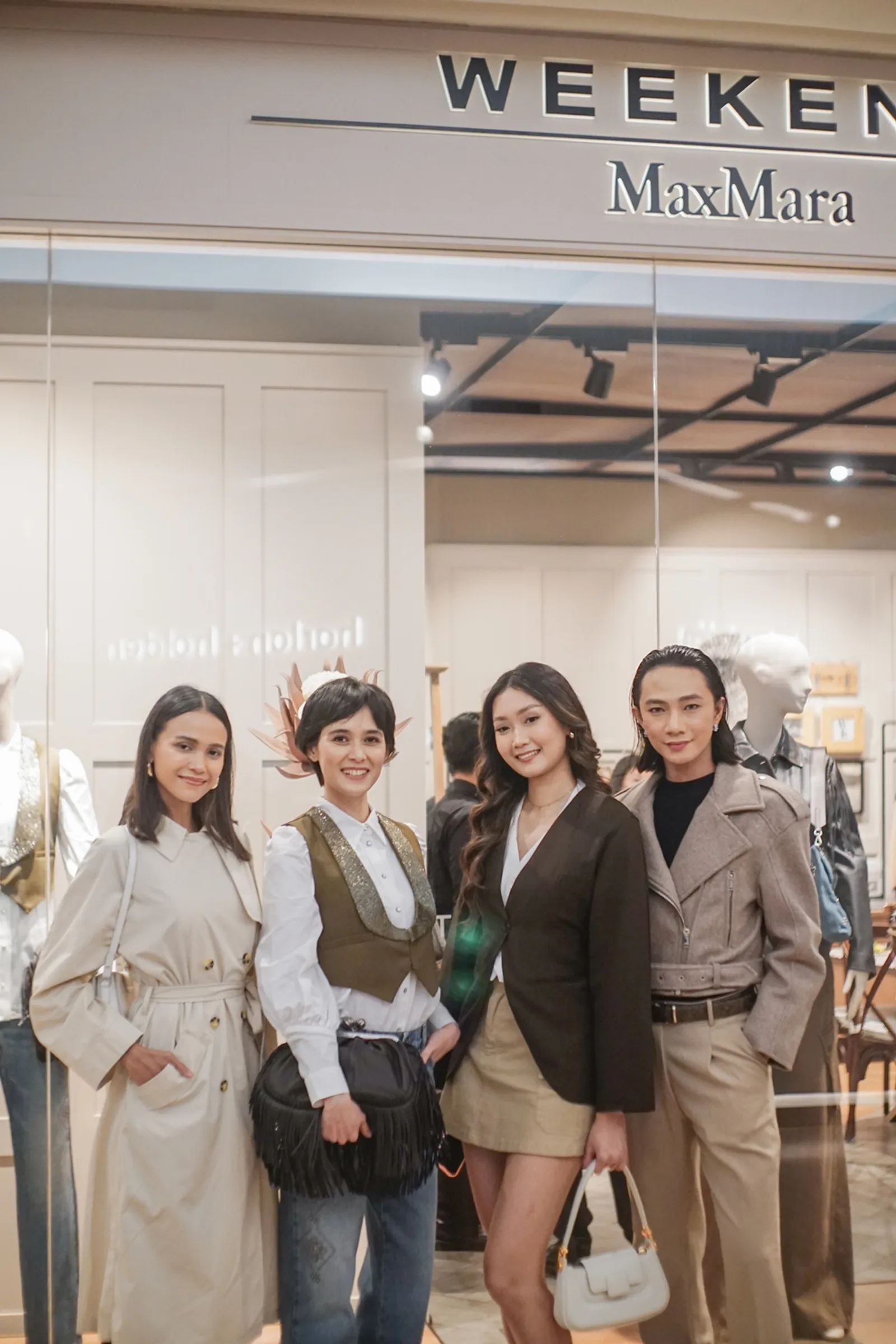 Weekend Max Mara Rilis Koleksi Signature FW24/25 bersama Lucy Hale